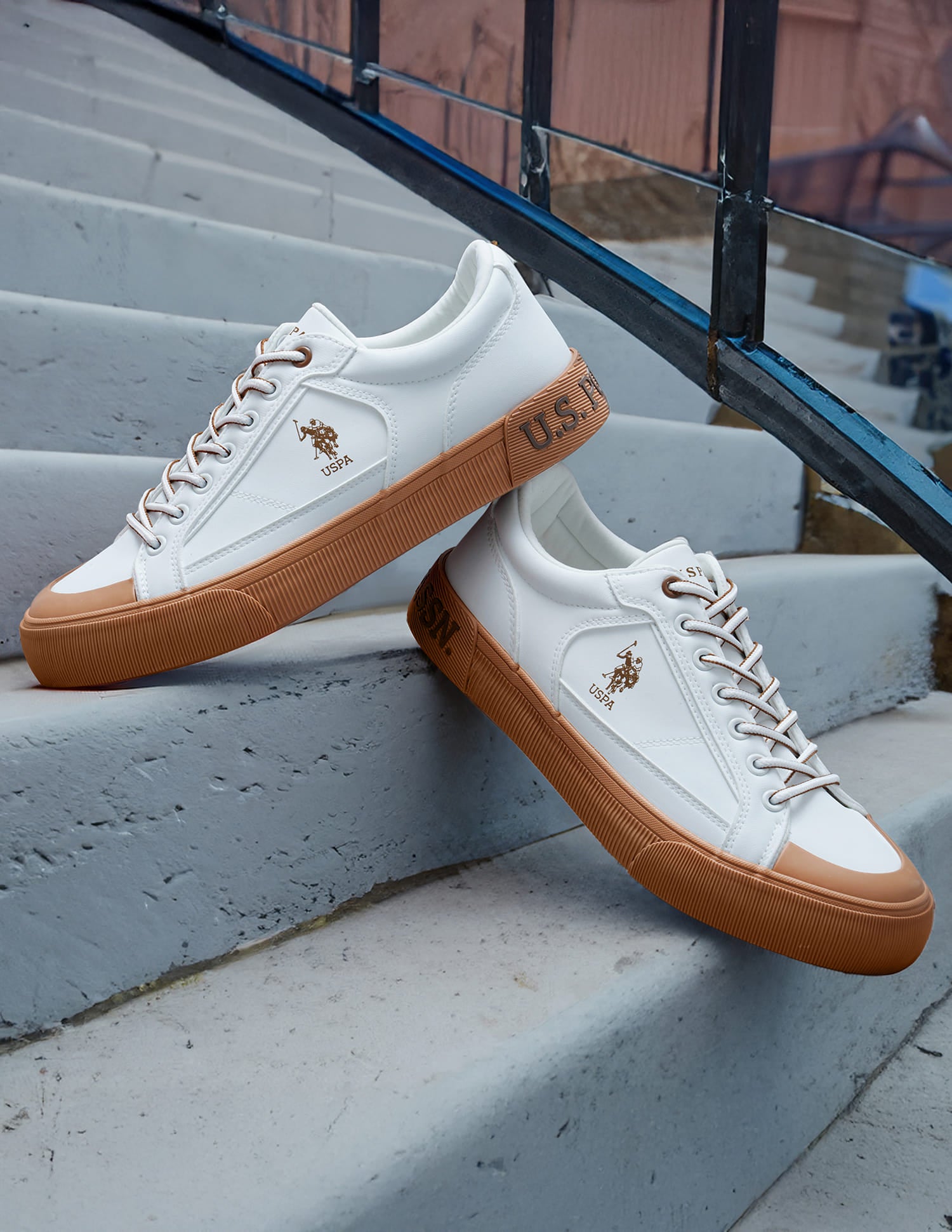 Men Ruben 2.0 Colour Blocked Sneakers Off White - U.S. Polo Assn. India | Large