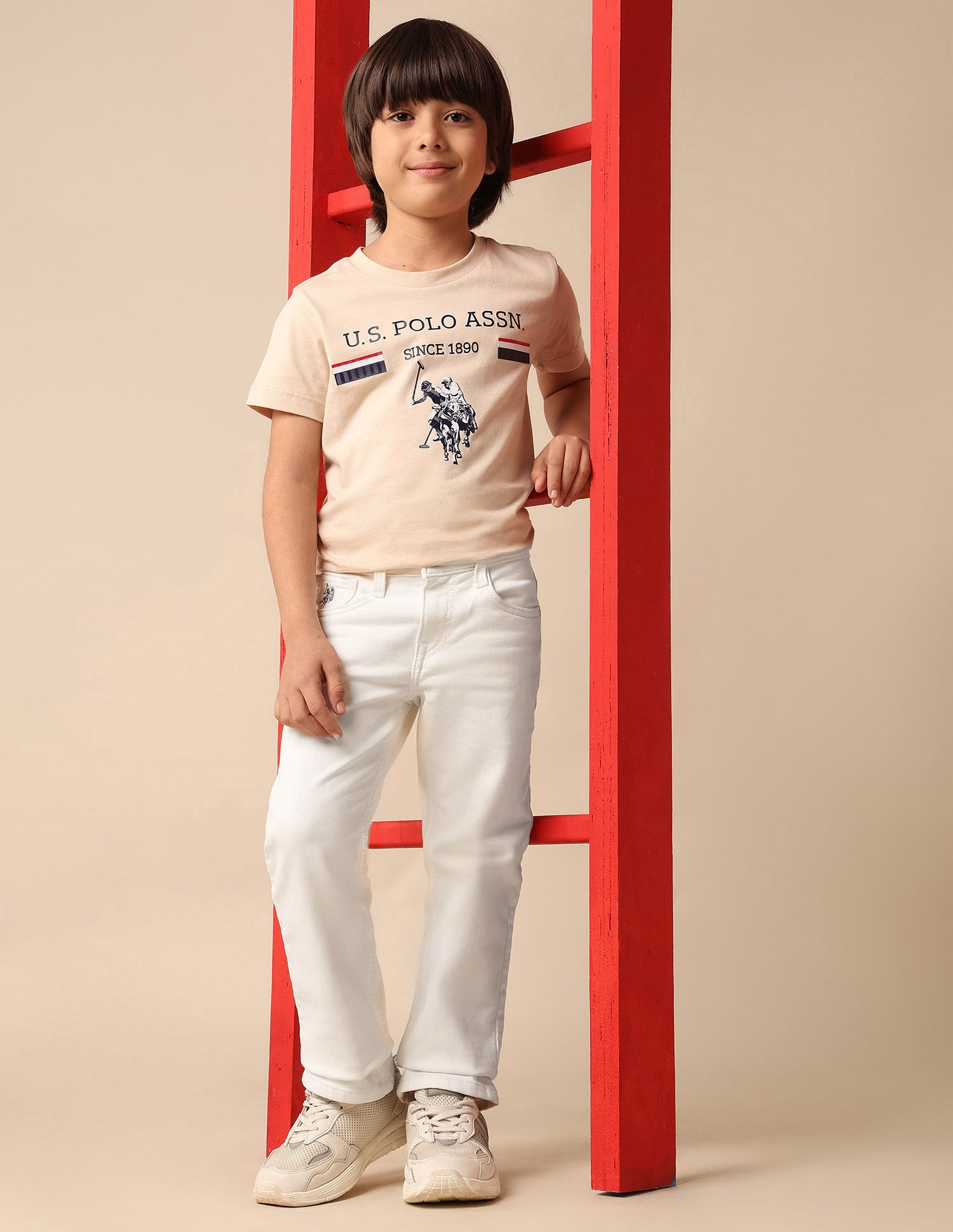 Boys Mid Rise Relaxed Fit Jeans