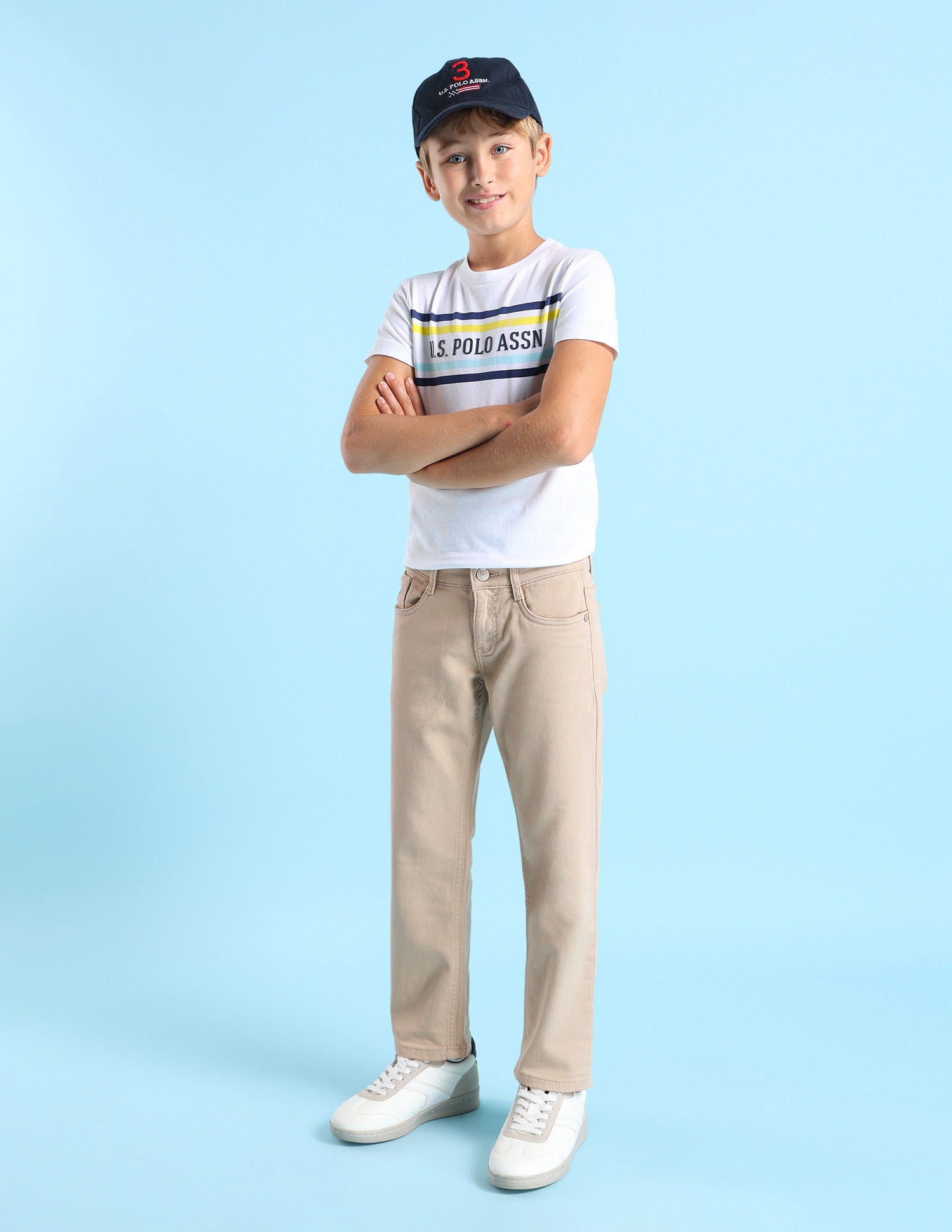 Boys Relaxed Fit Mid Rise Jeans