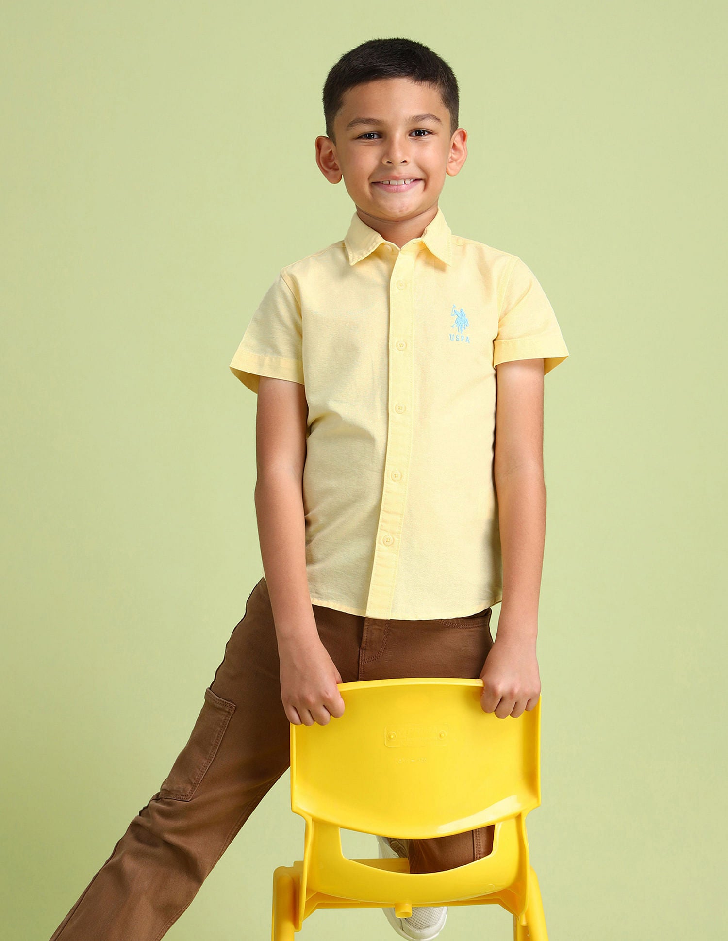 Dobby Regular Fit Solid Shirt