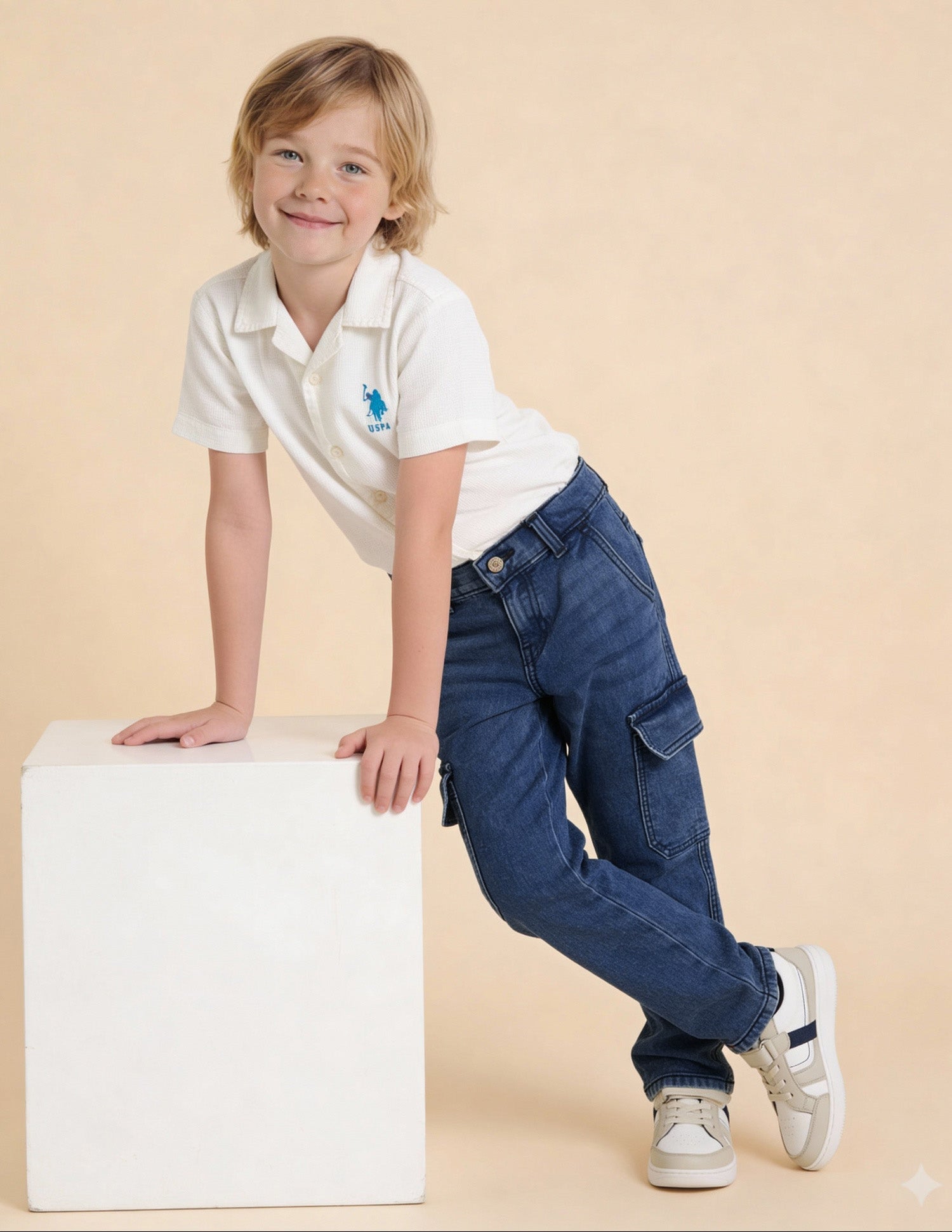 Boys Relaxed Fit Cargo Jeans