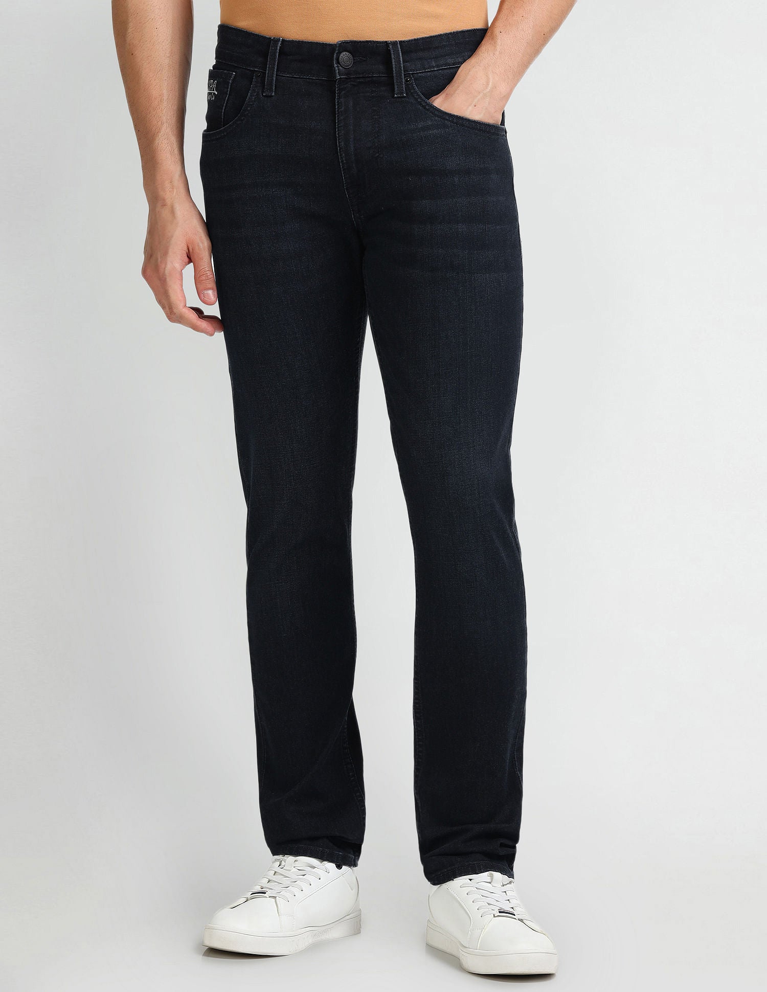 Brandon Slim Tapered Fit Blue Jeans Blue - U.S. Polo Assn. India | Large