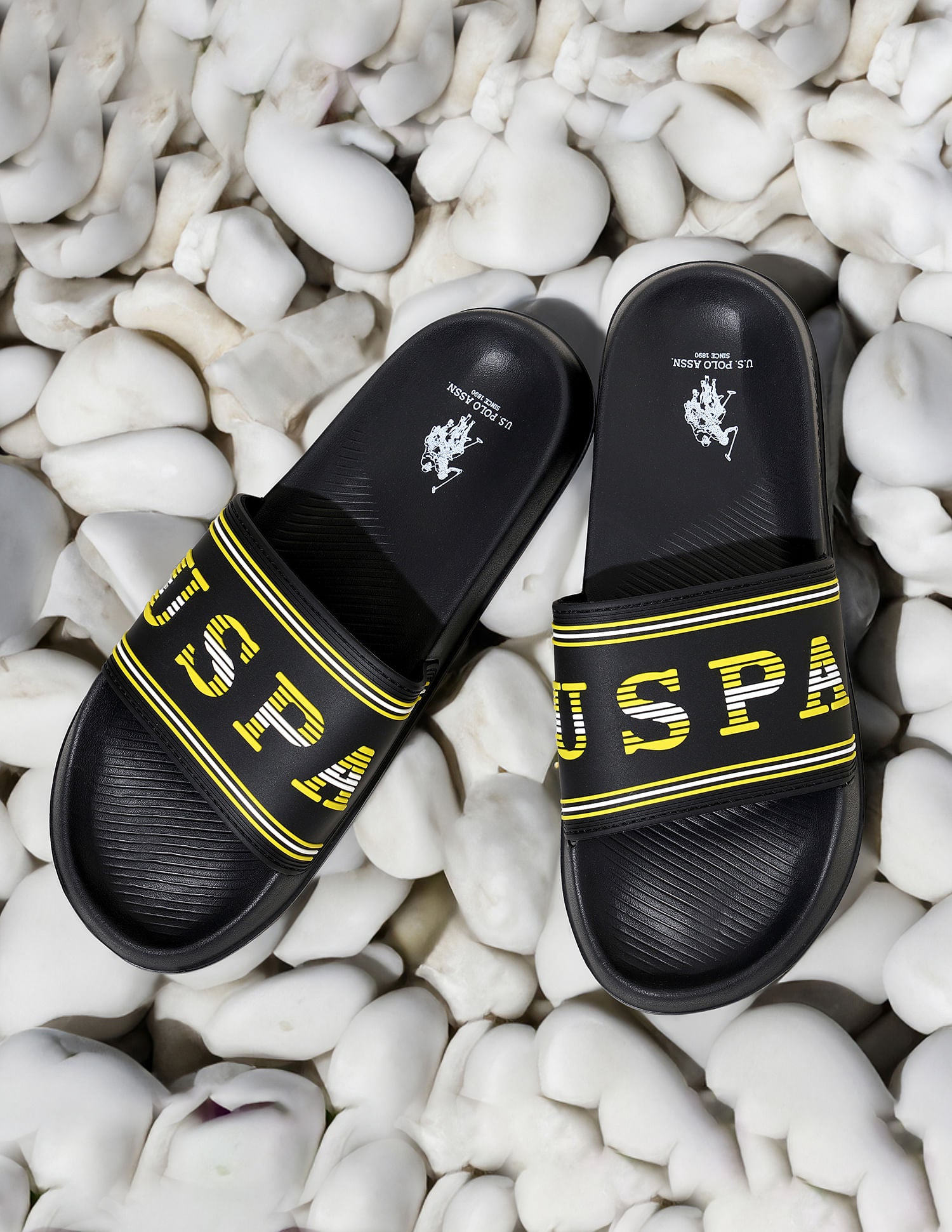 Men Embossed Logo Non-Skid Lightweight Nordin Slides Black - U.S. Polo Assn. India | Large