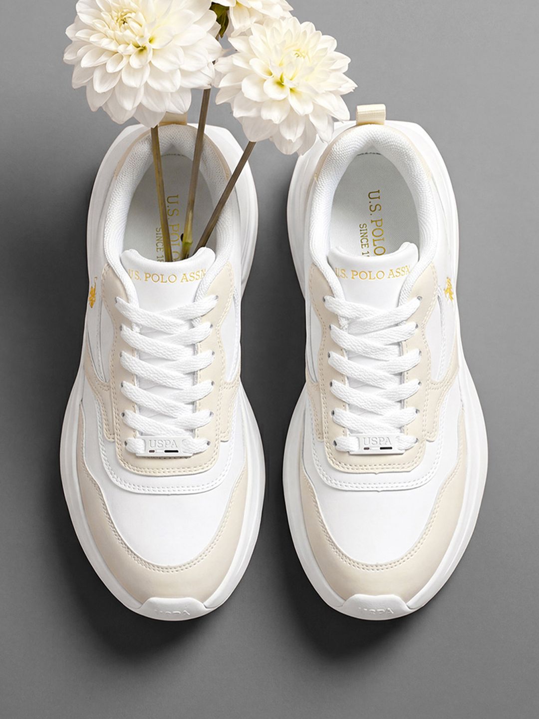 Roselle Chunky Sneakers Shoes