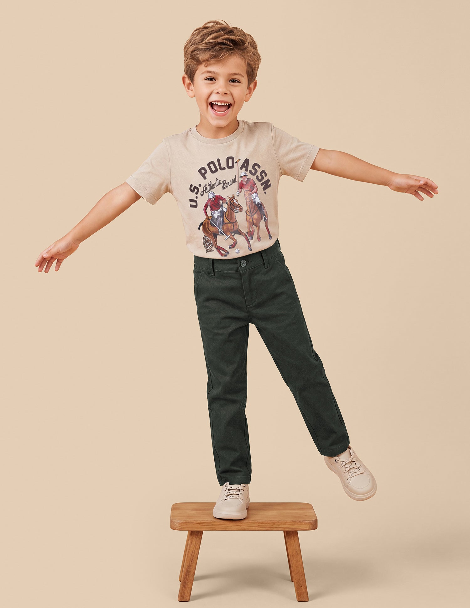 Mid Rise Dobby Trousers Olive - U.S. Polo Assn. India | Large