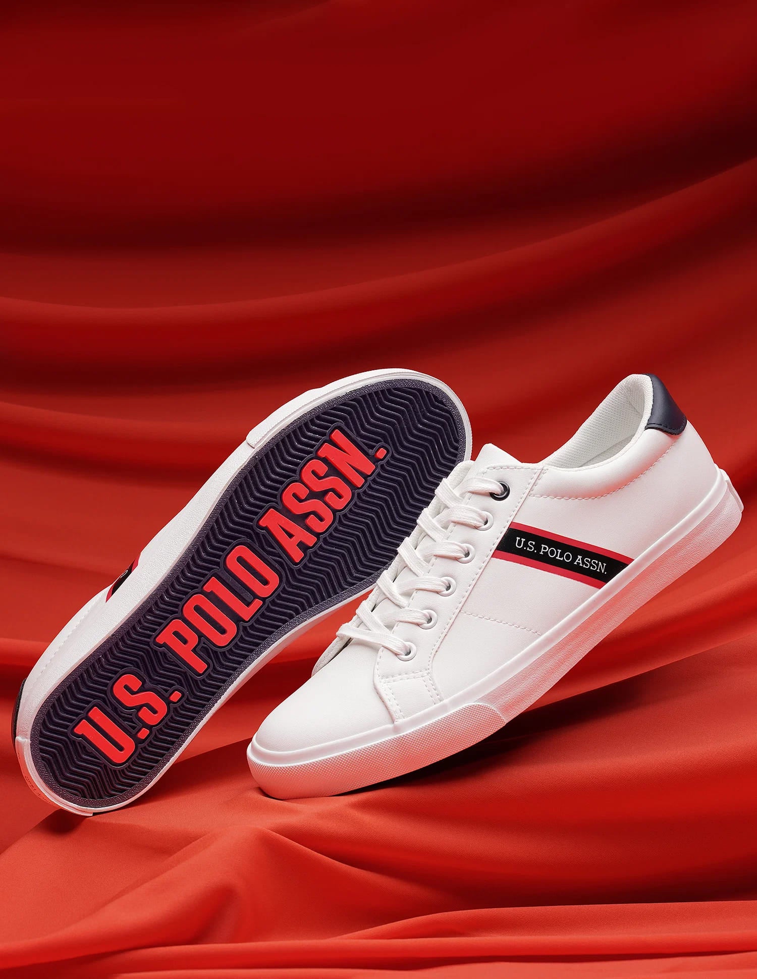 Men Round Toe Lace Up Gaiman 2.0 Sneakers Off White - U.S. Polo Assn. India | Large