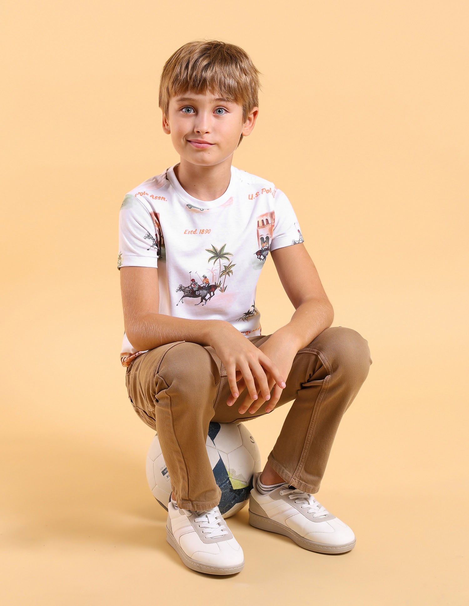 Boys Regular Fit All Over Printed T-Shirt