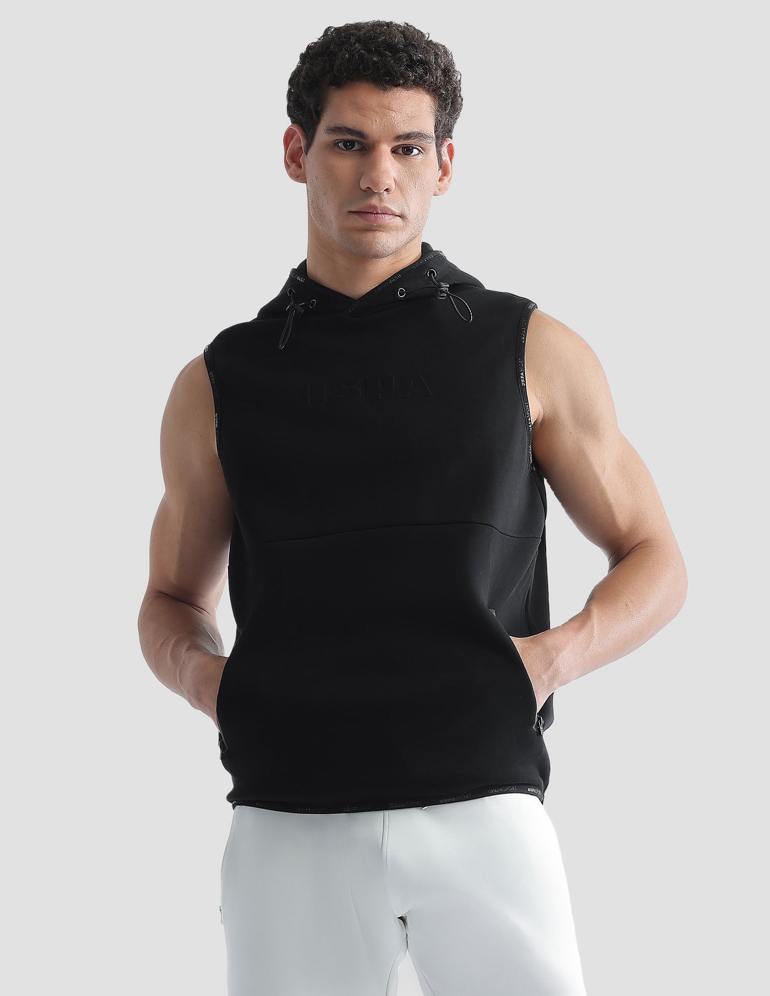 Solid Regular Fit Zipper Active Sweatshirt