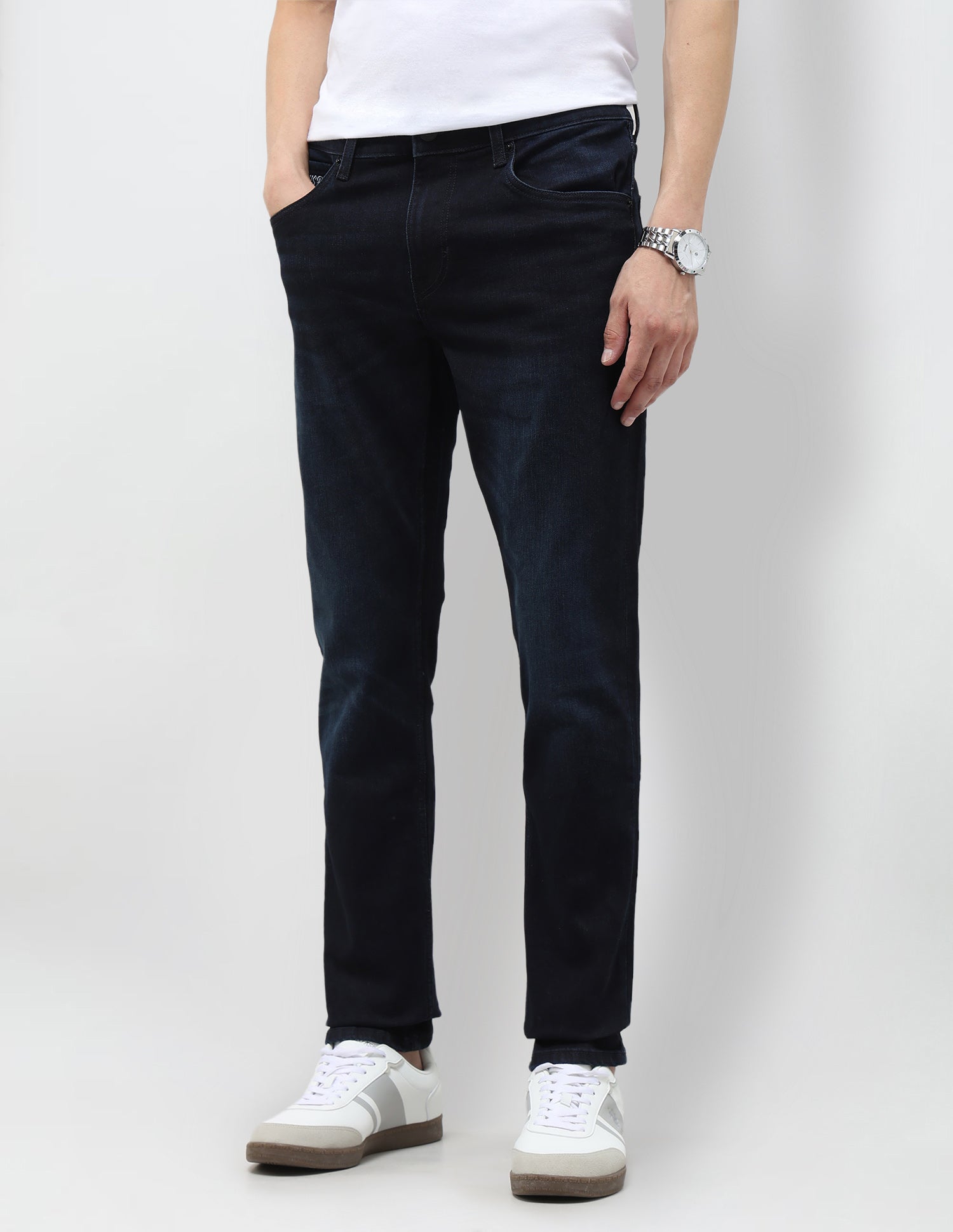 Brandon Slim Tapered Fit Blue Jeans