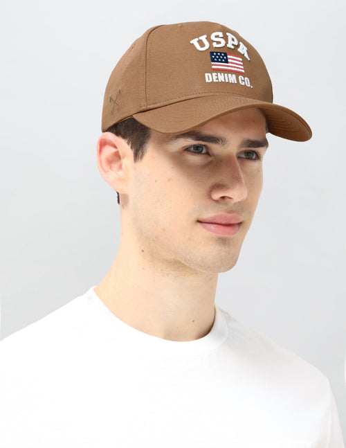 Caps