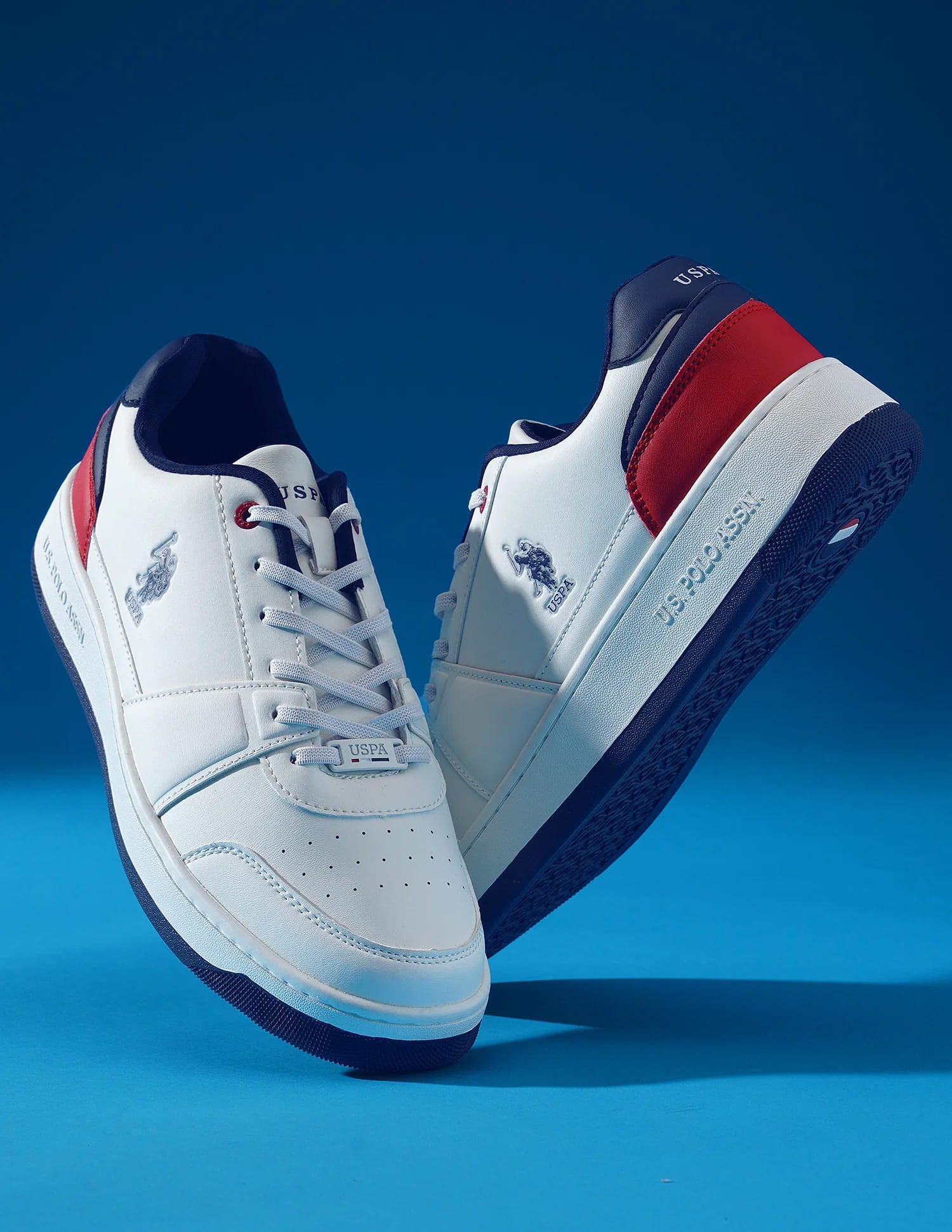 Men Finn 2.0 Off White Retro Court Sneakers Off White - U.S. Polo Assn. India | Large