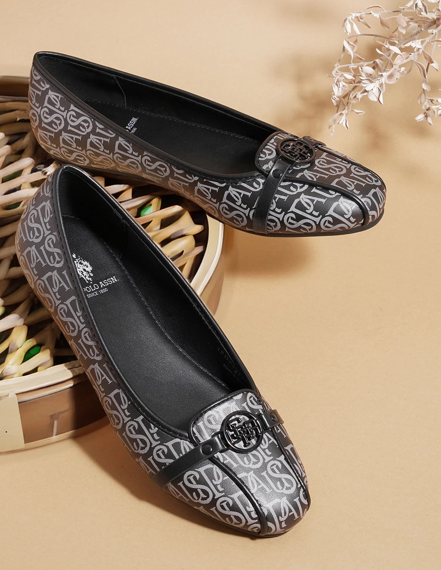 Brand Print Alina 2.0 Ballerinas Black - U.S. Polo Assn. India | Large