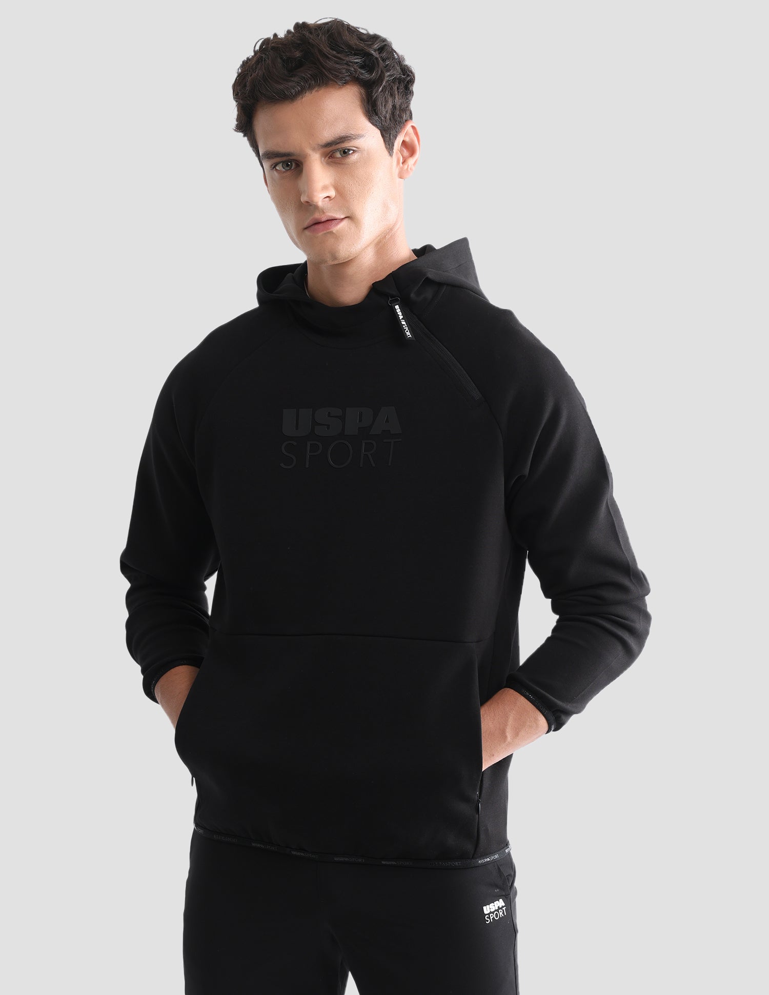 Regular Fit Solid Active Sweatshirt