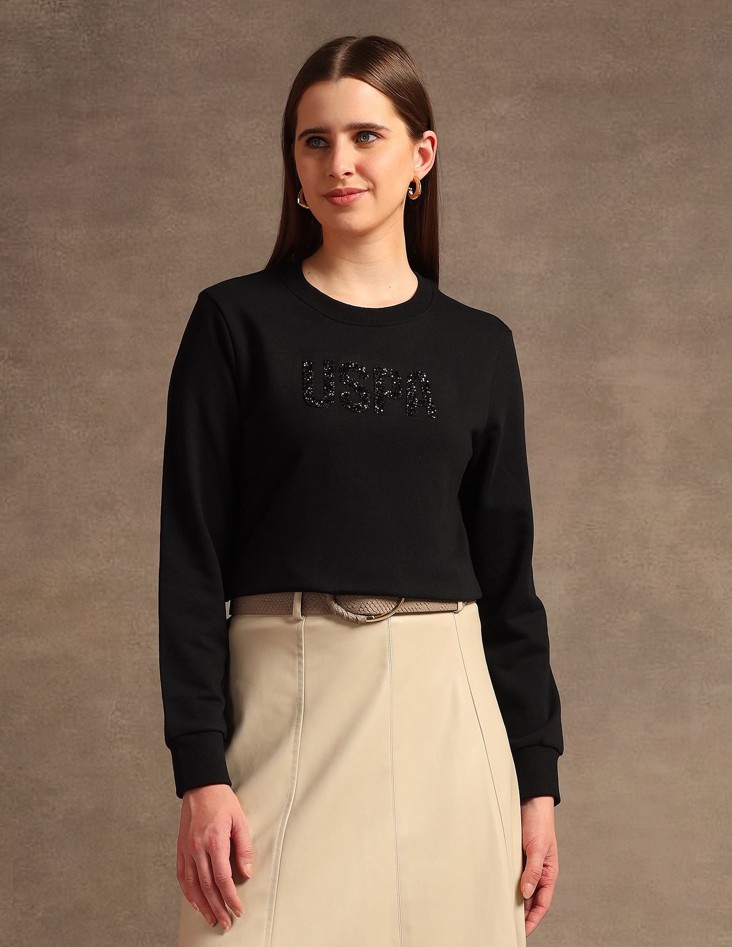 Drop Shoulder Appliqued Sweatshirt