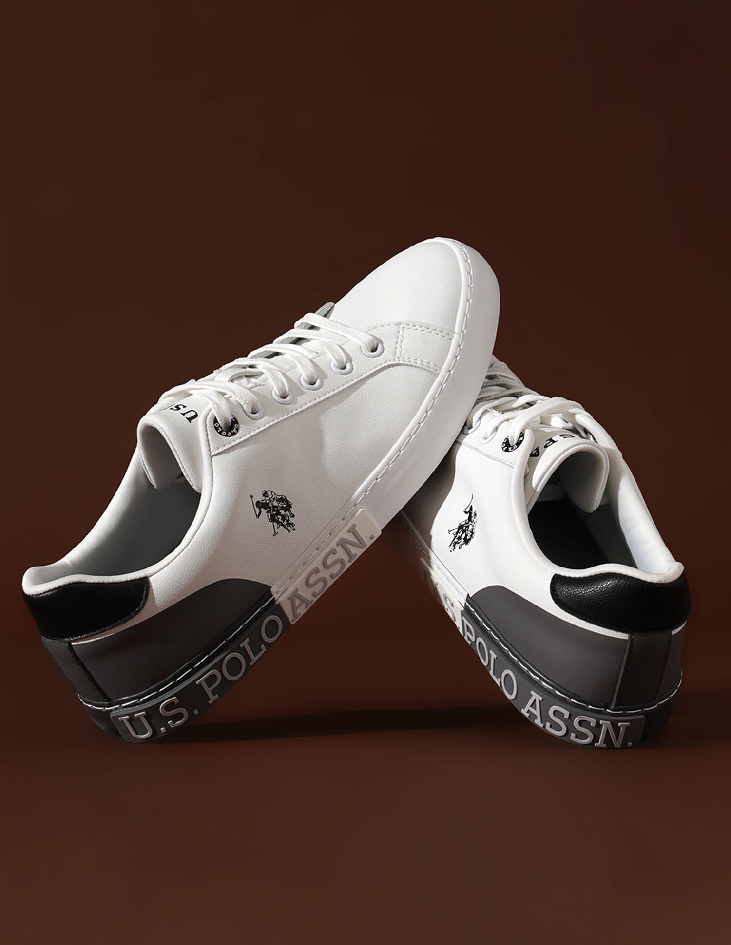 Men Central Lacing Solid Planal Sneakers Grey - U.S. Polo Assn. India | Large