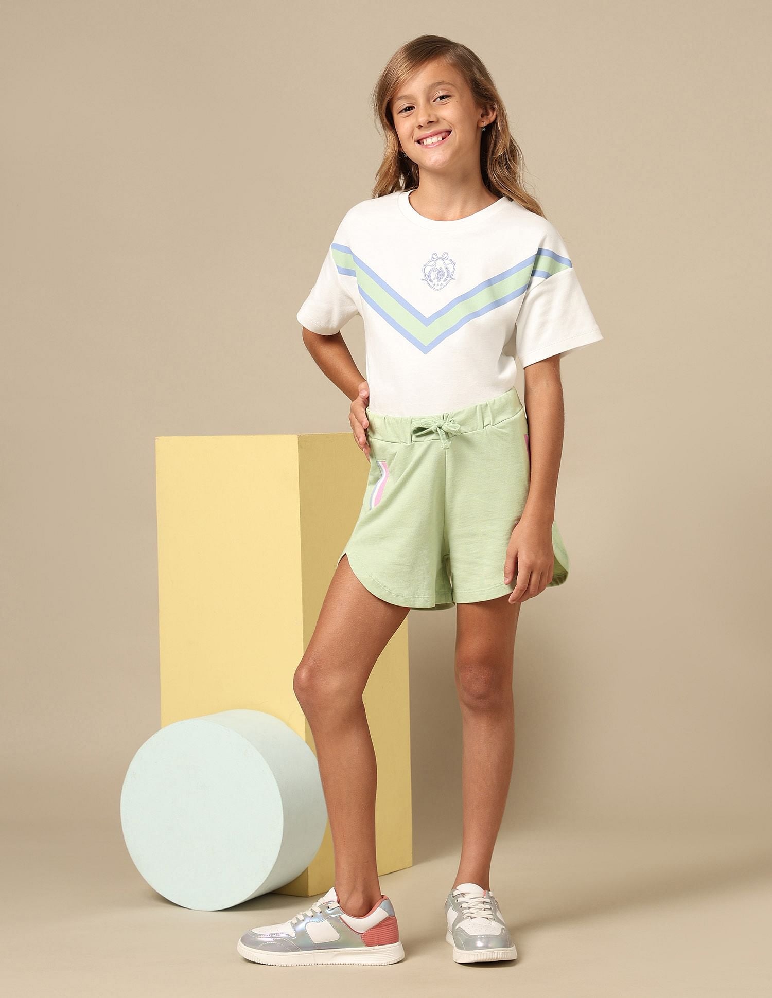 Girls Solid Regular Fit Shorts