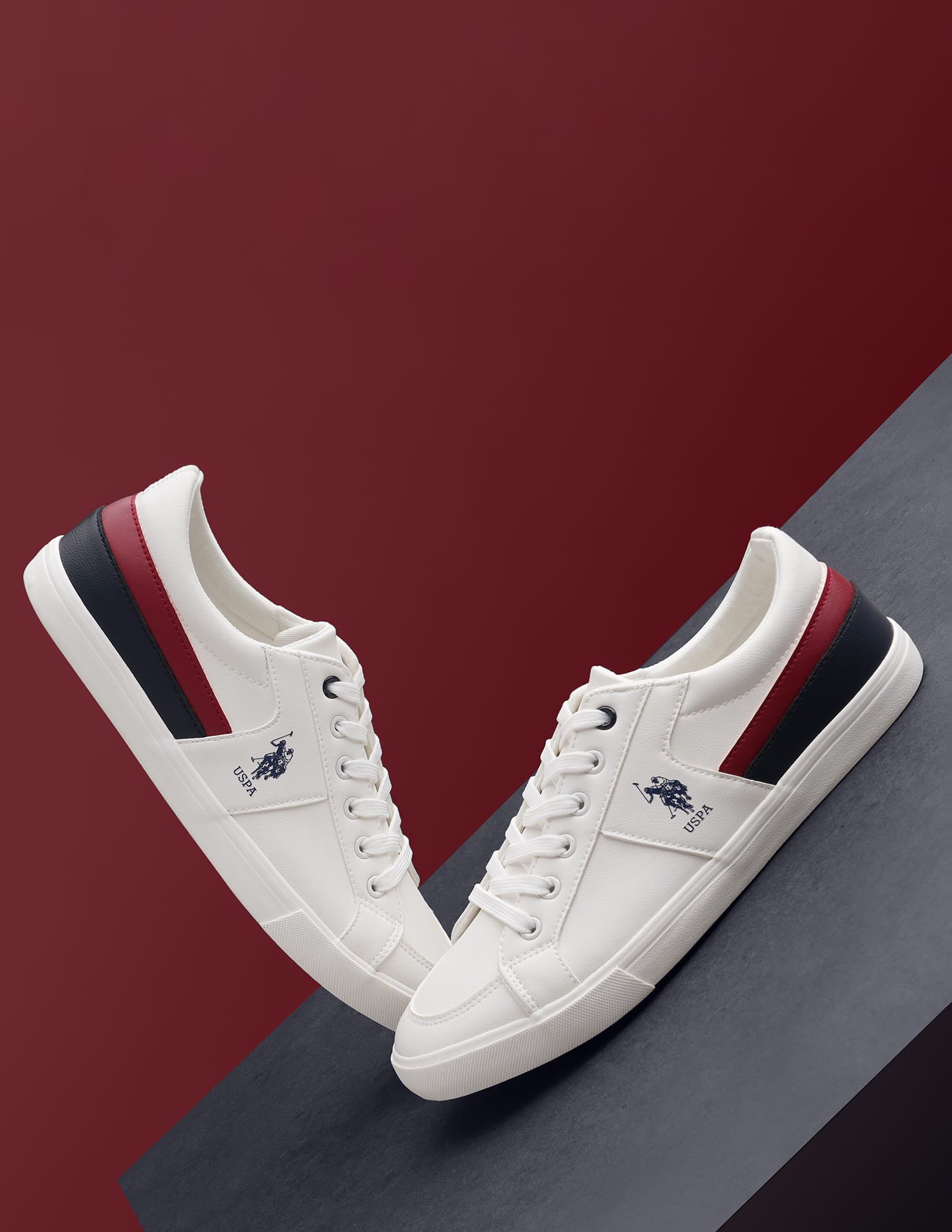 Men Clarkin 11.0 Colourblocked Sneakers Off White - U.S. Polo Assn. India | Large