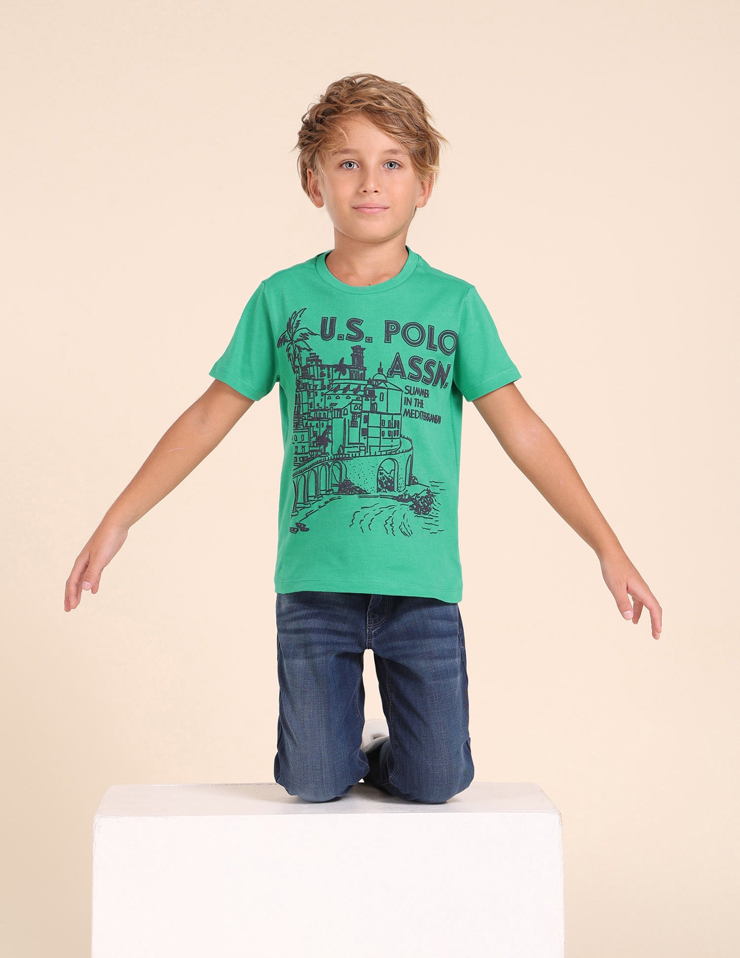 Boys Graphic Printed Regular Fit T-Shirt
