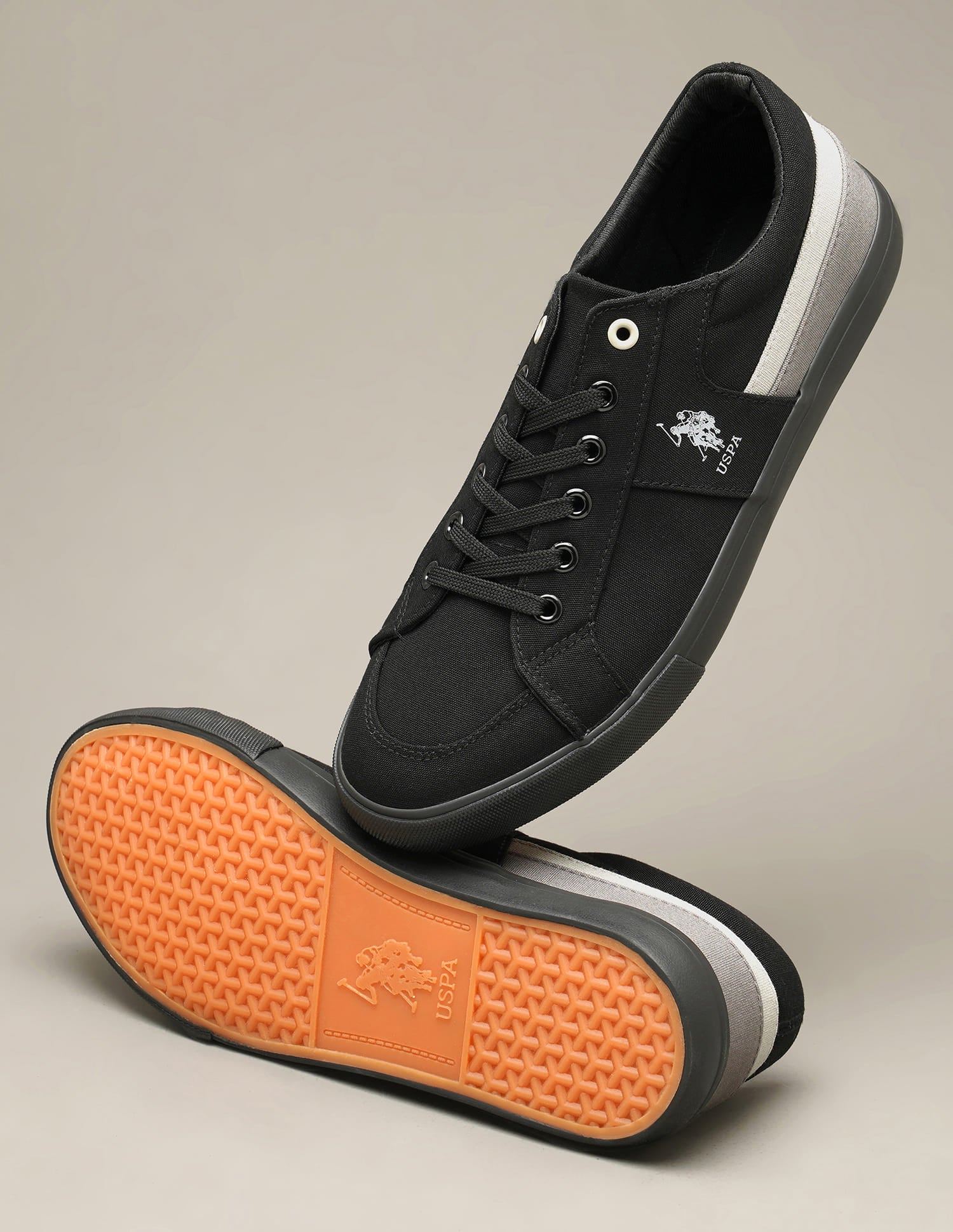Men Clarkin 4.0 Colourblocked Sneakers Black - U.S. Polo Assn. India | Large