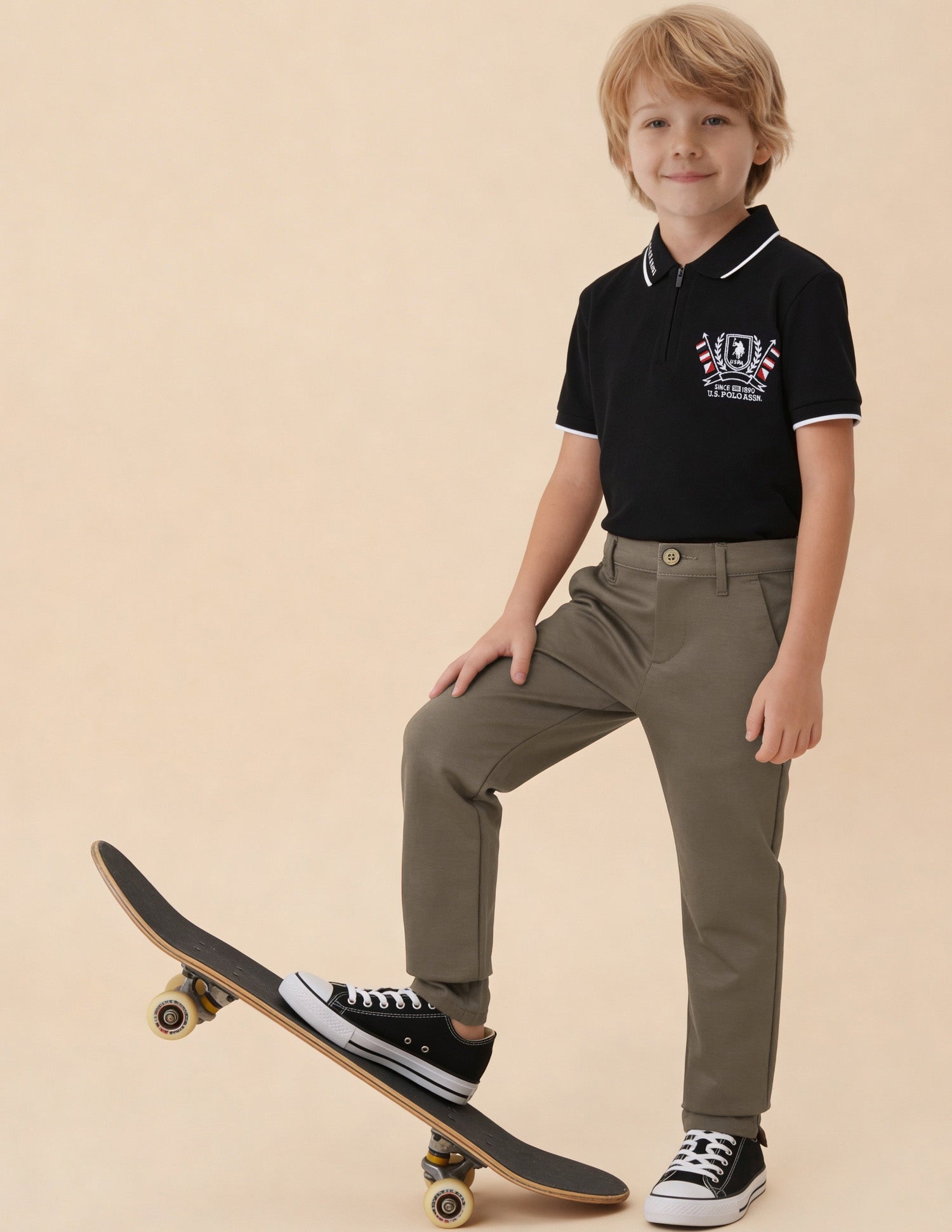 Mid Rise Slim Fit Trousers