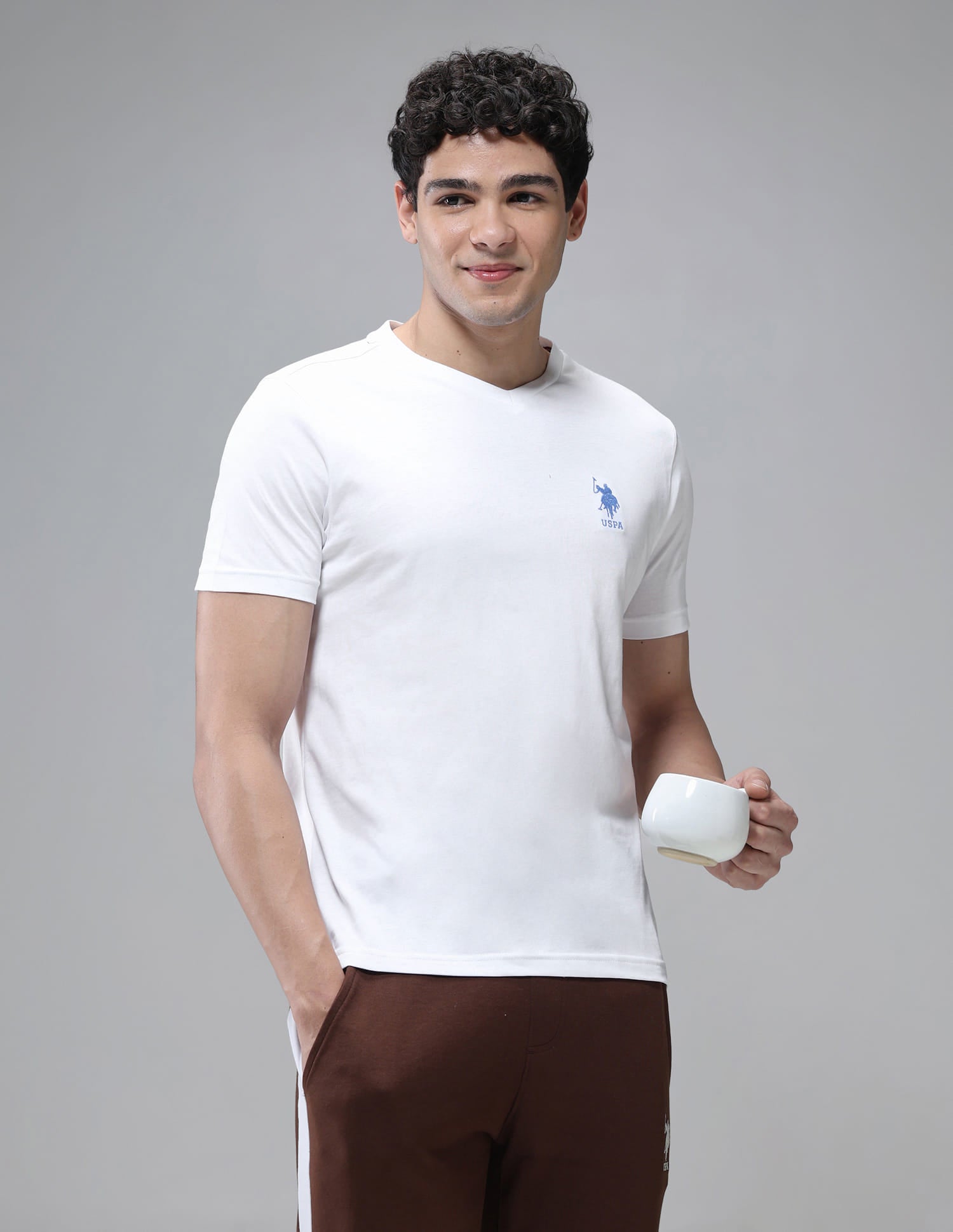 V-Neck Embroidered Logo I638 Lounge T-Shirt - Pack Of 1