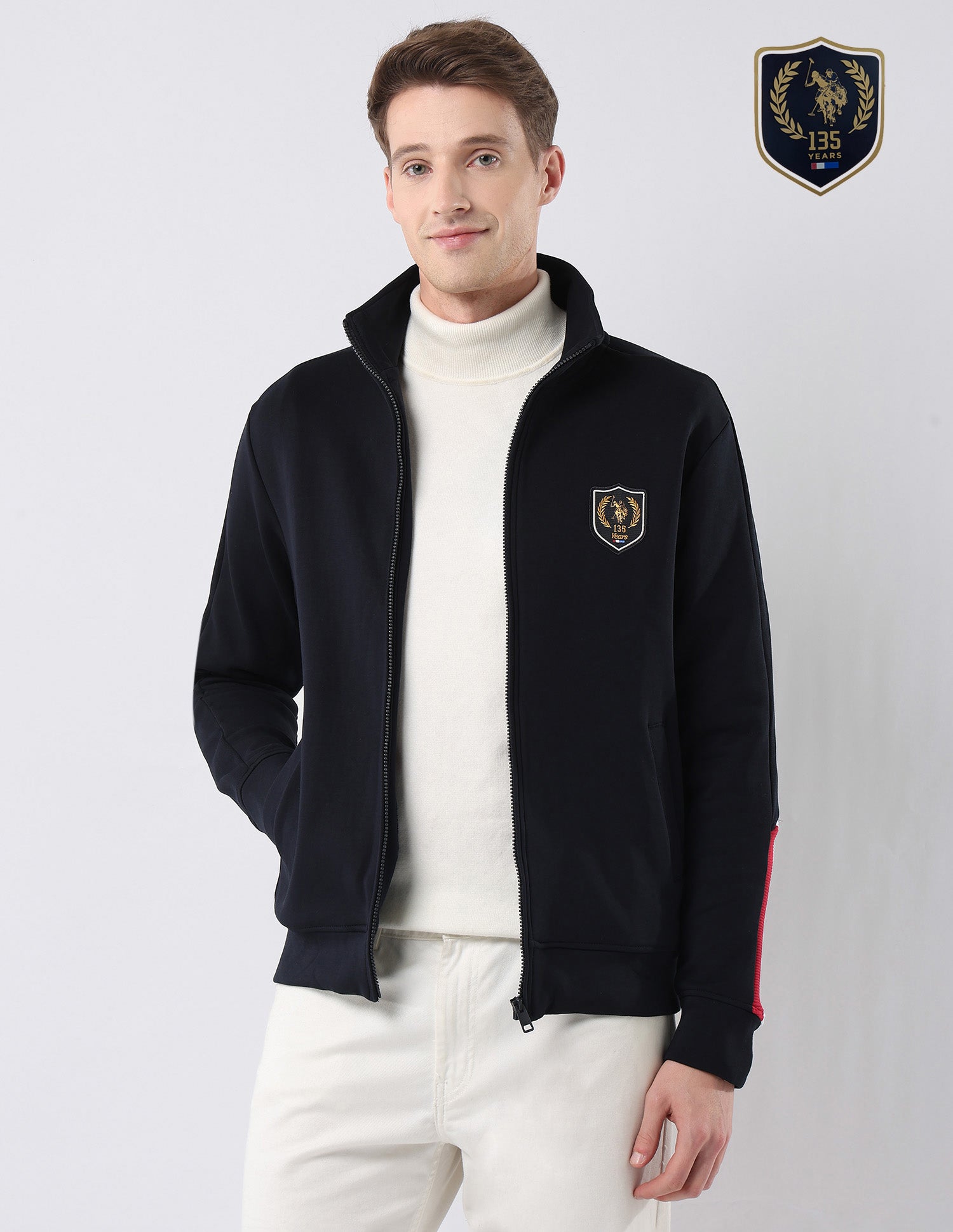 Solid Regular Fit Zipper Sweatshirt