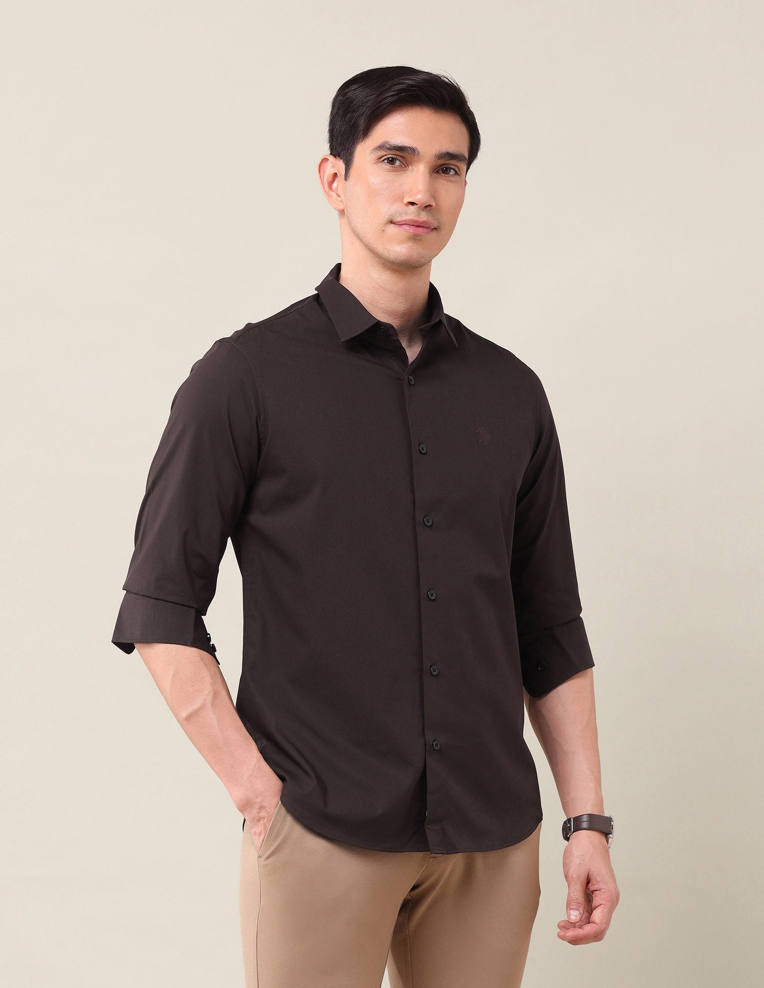 Tailored Fit Solid Shirt