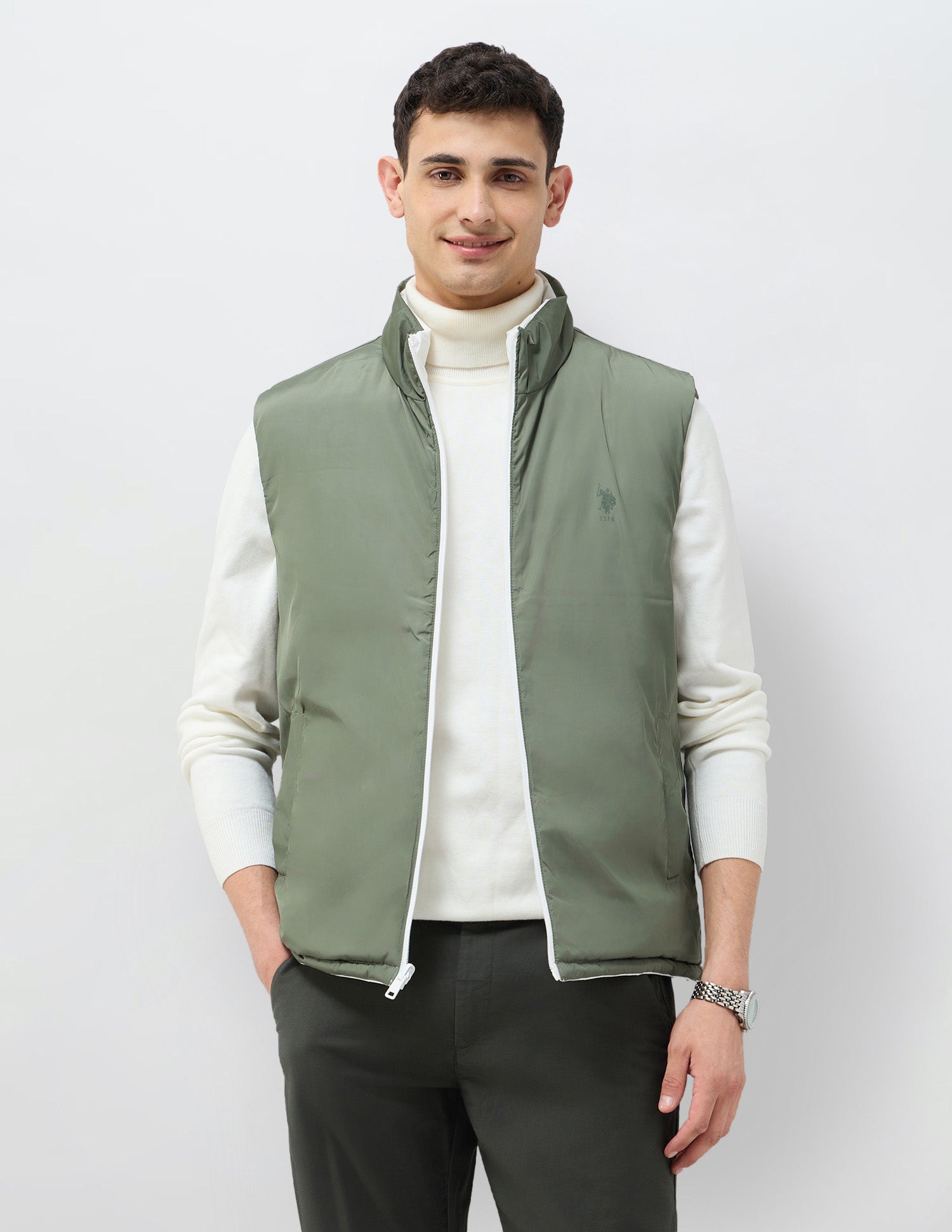 Solid Regular Fit Reversible Jacket