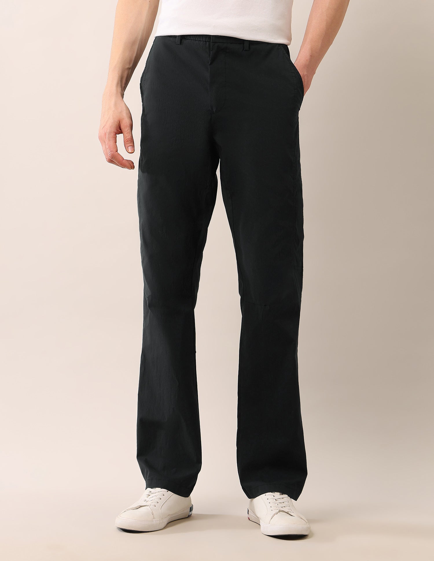 Mid Rise Riley Straight Fit Trousers Black - U.S. Polo Assn. India | Large