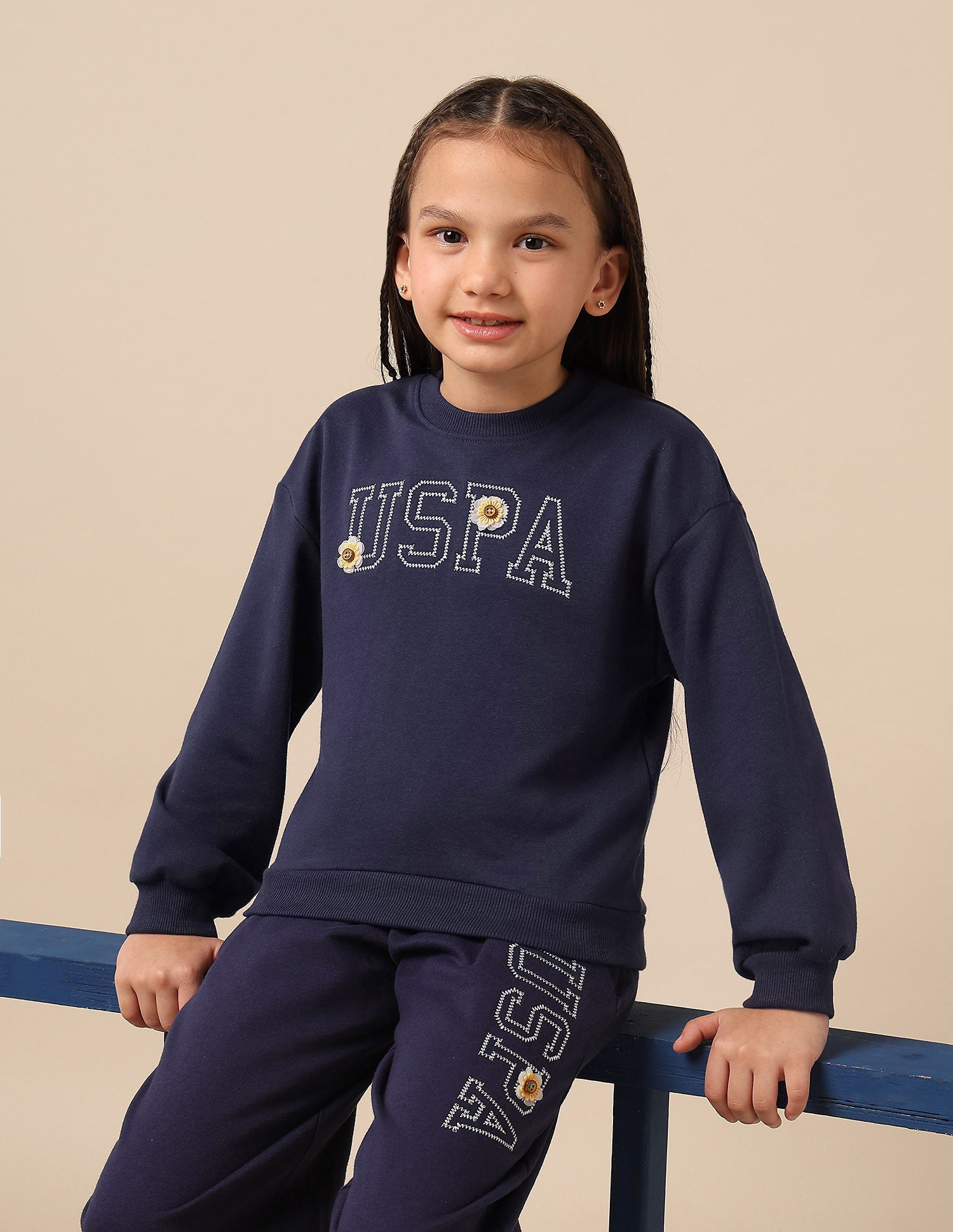 Girls Brand Embroidered Regular Fit Sweatshirt
