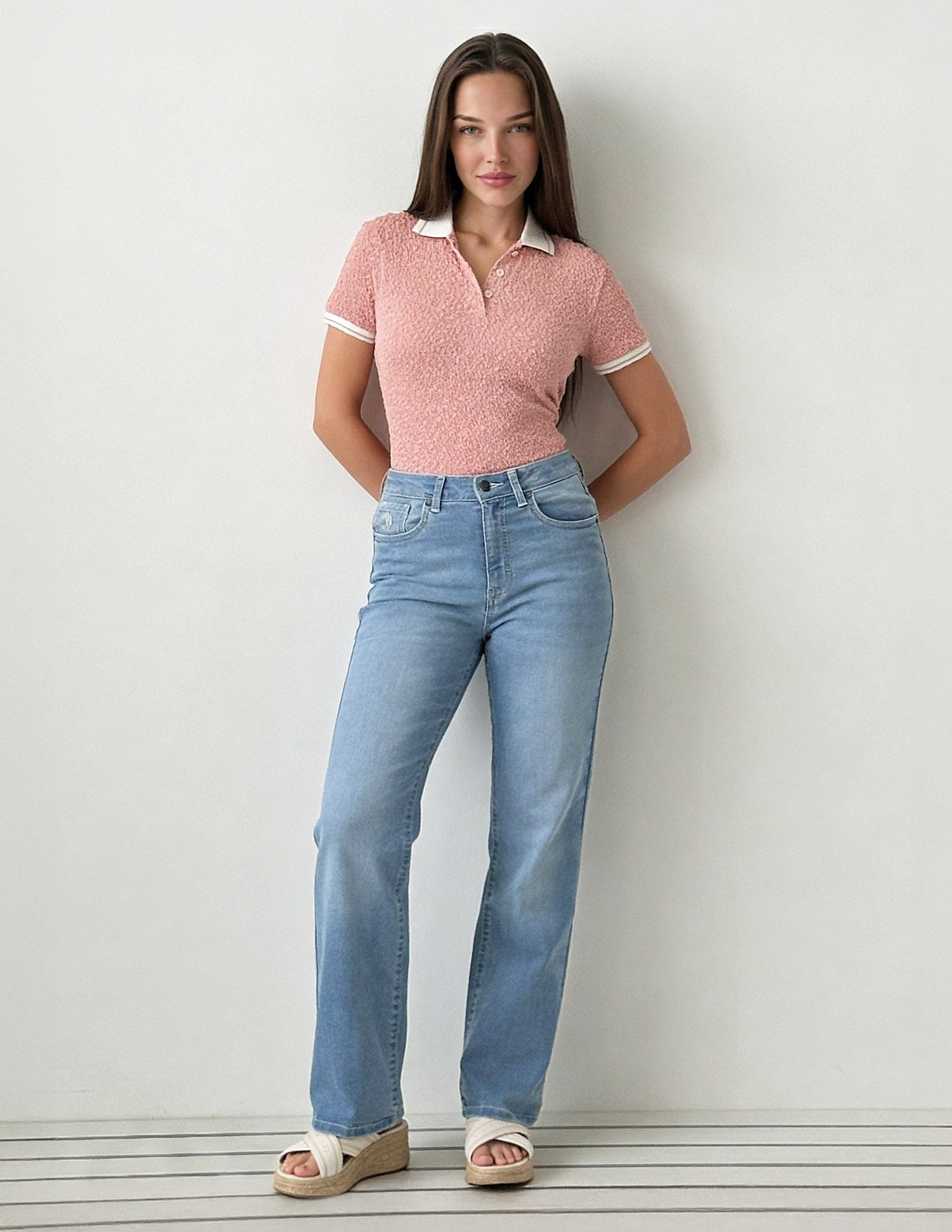 High Rise Straight Fit Jeans