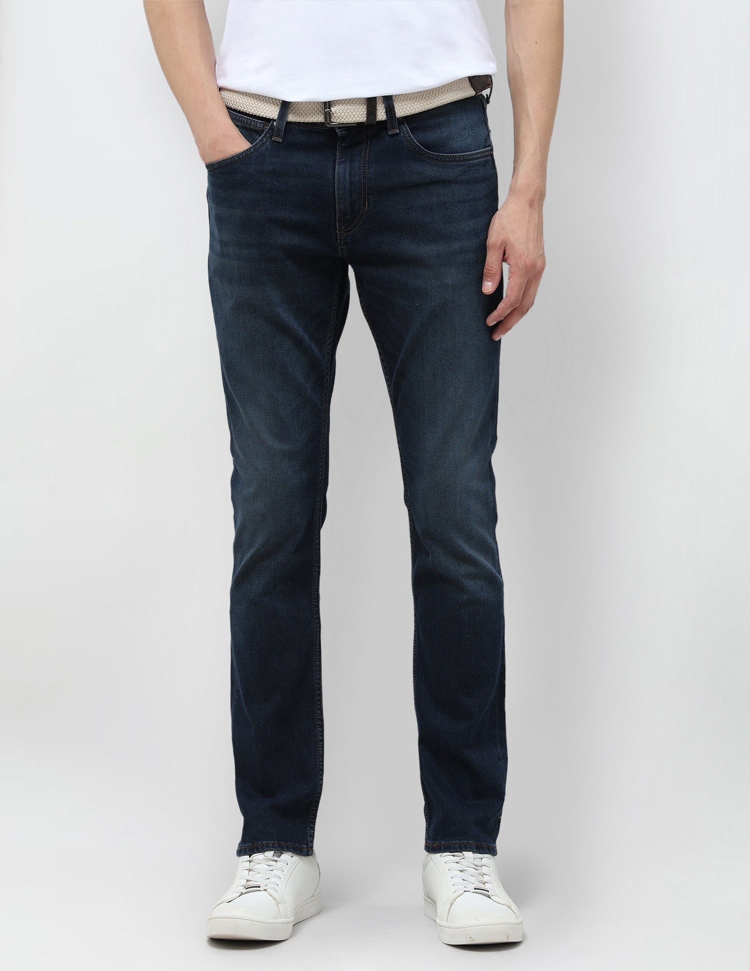 Brandon Slim-Tapered Fit Blue Jeans