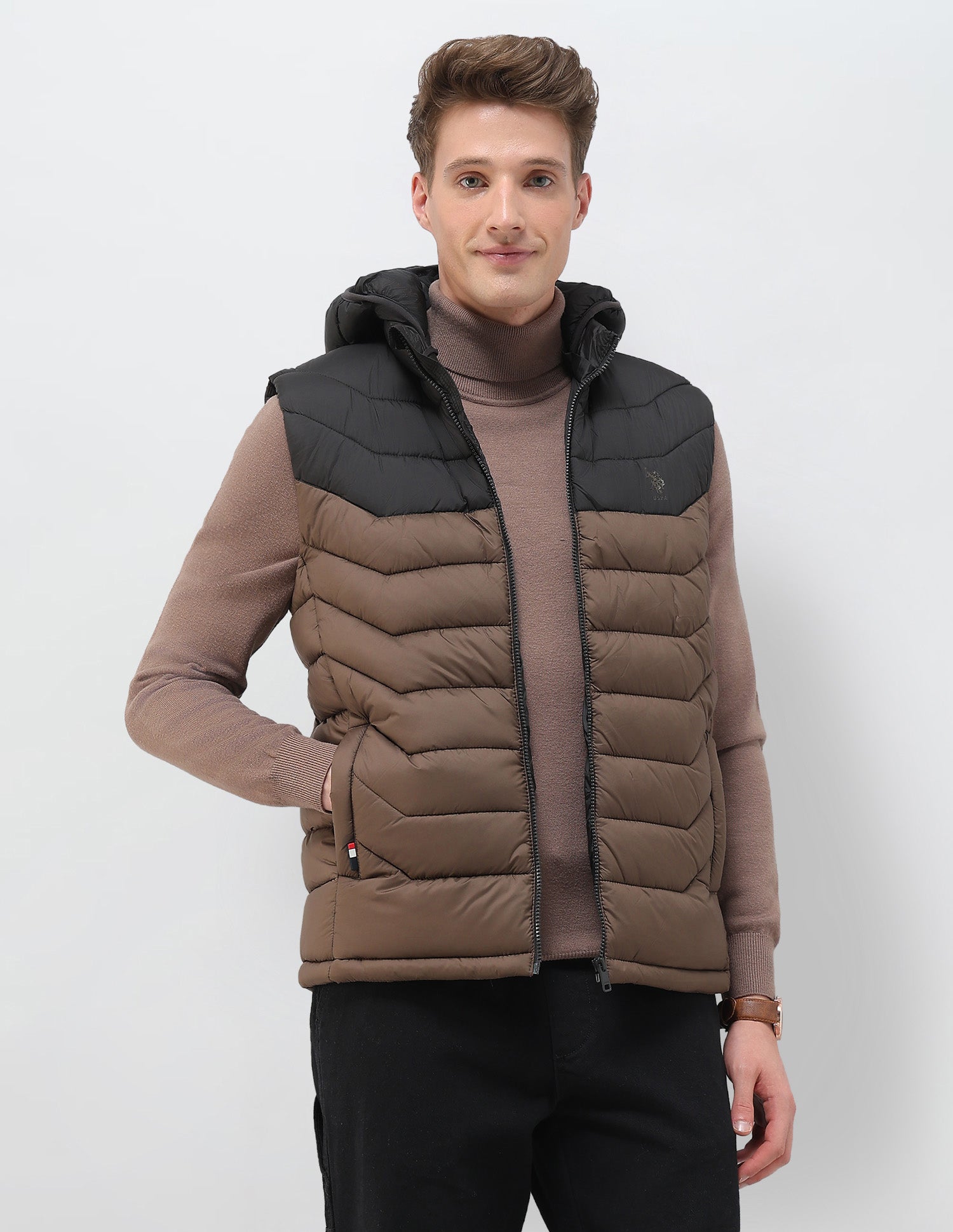 Colour Blocked Removable Hood Puffer Jacket