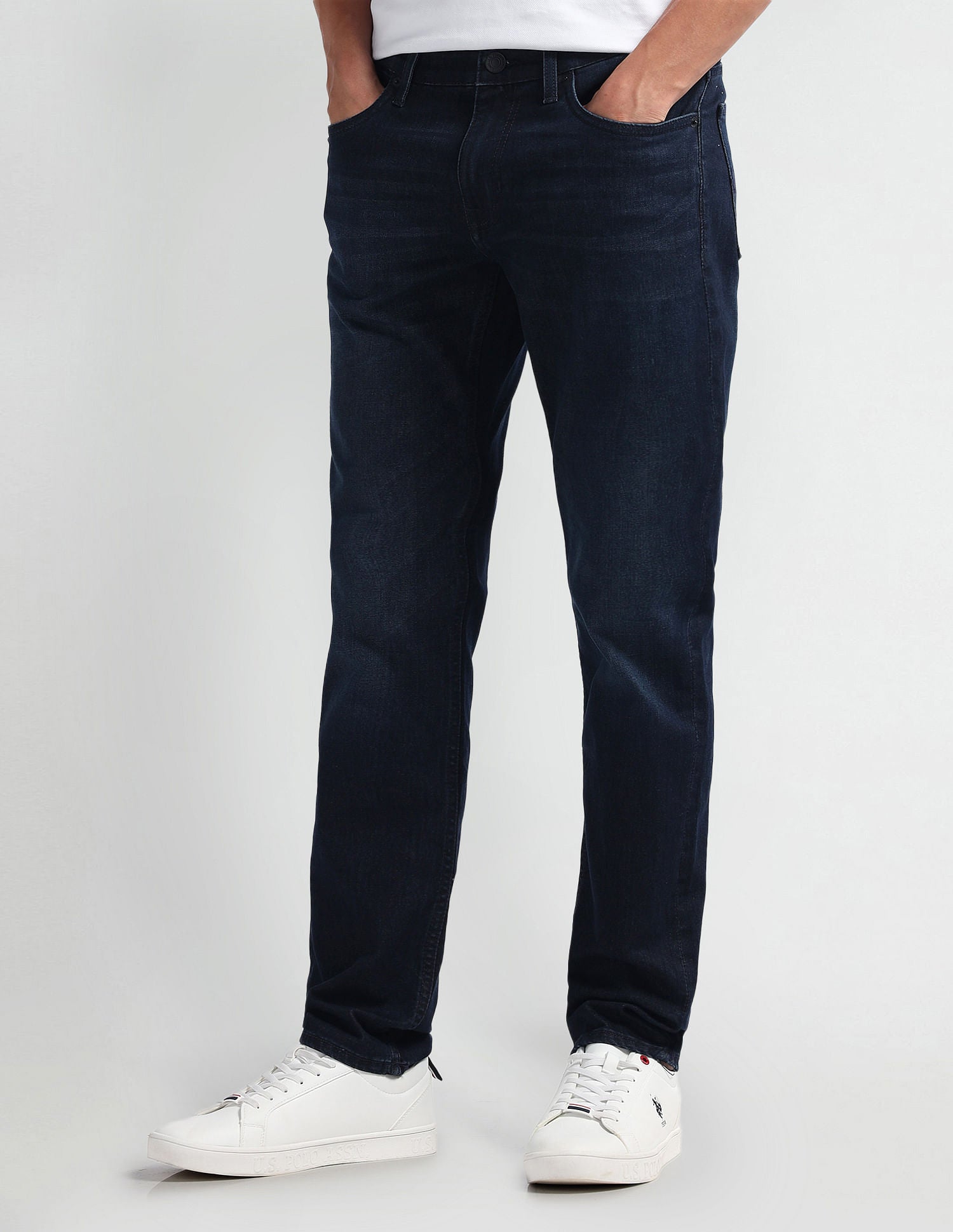 Brandon Slim Tapered Fit Blue Jeans Dark Blue - U.S. Polo Assn. India | Large