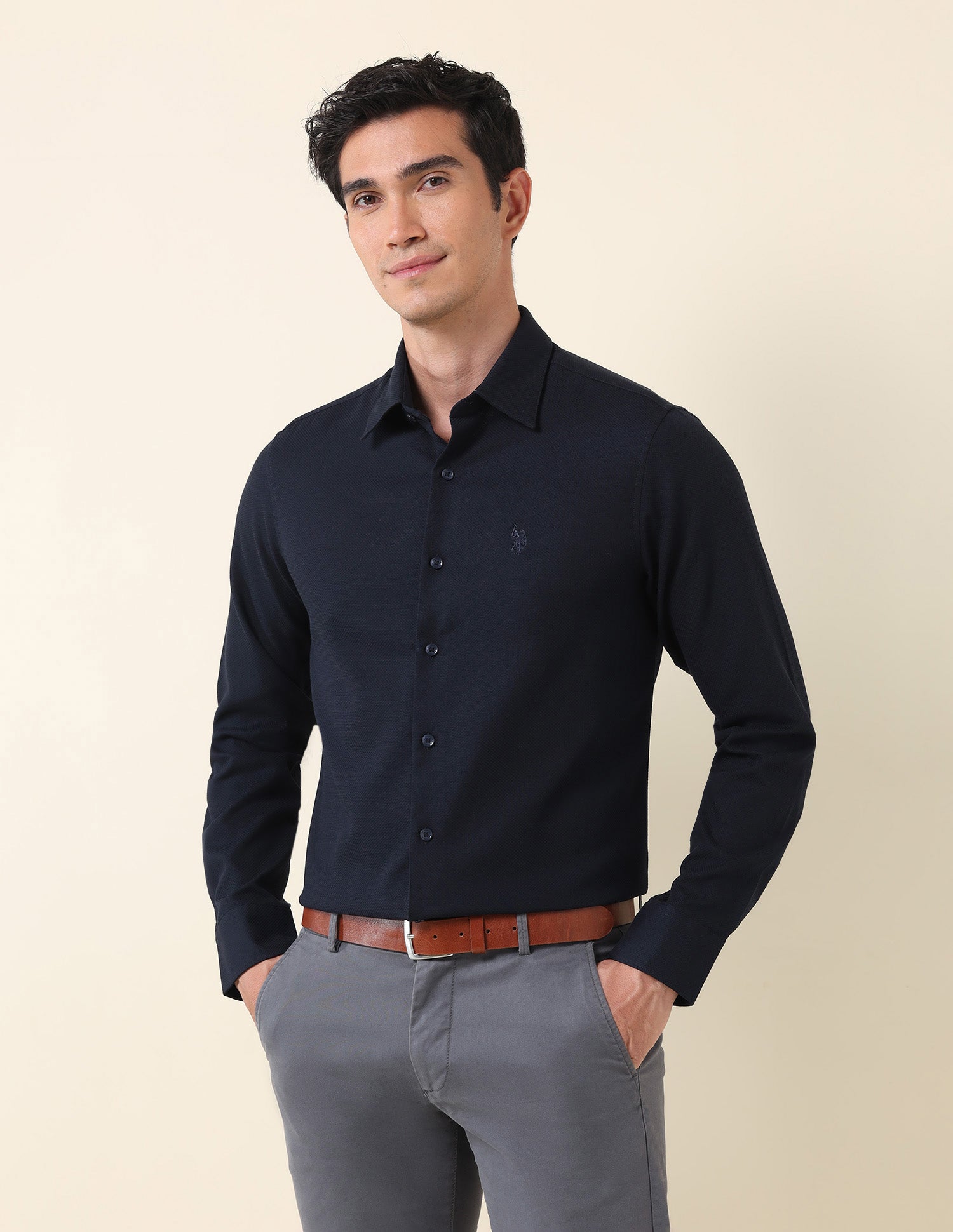 Tailored Fit Solid Shirt