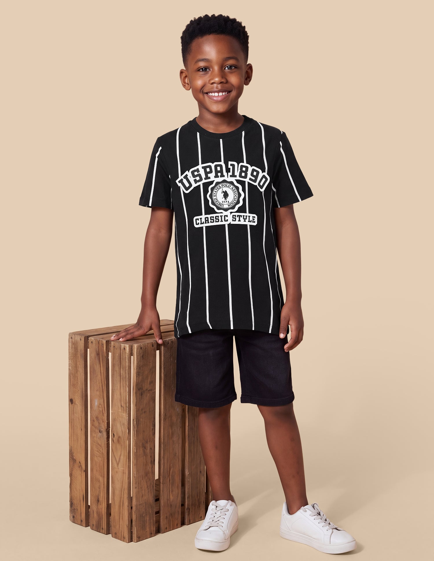 Vertical Striped Regular Fit T-Shirt Black - U.S. Polo Assn. India | Large