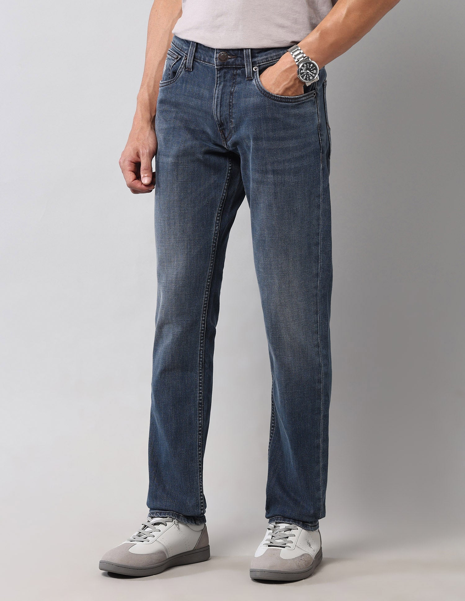 Brandon Slim Tapered Fit Blue Vintage Jeans