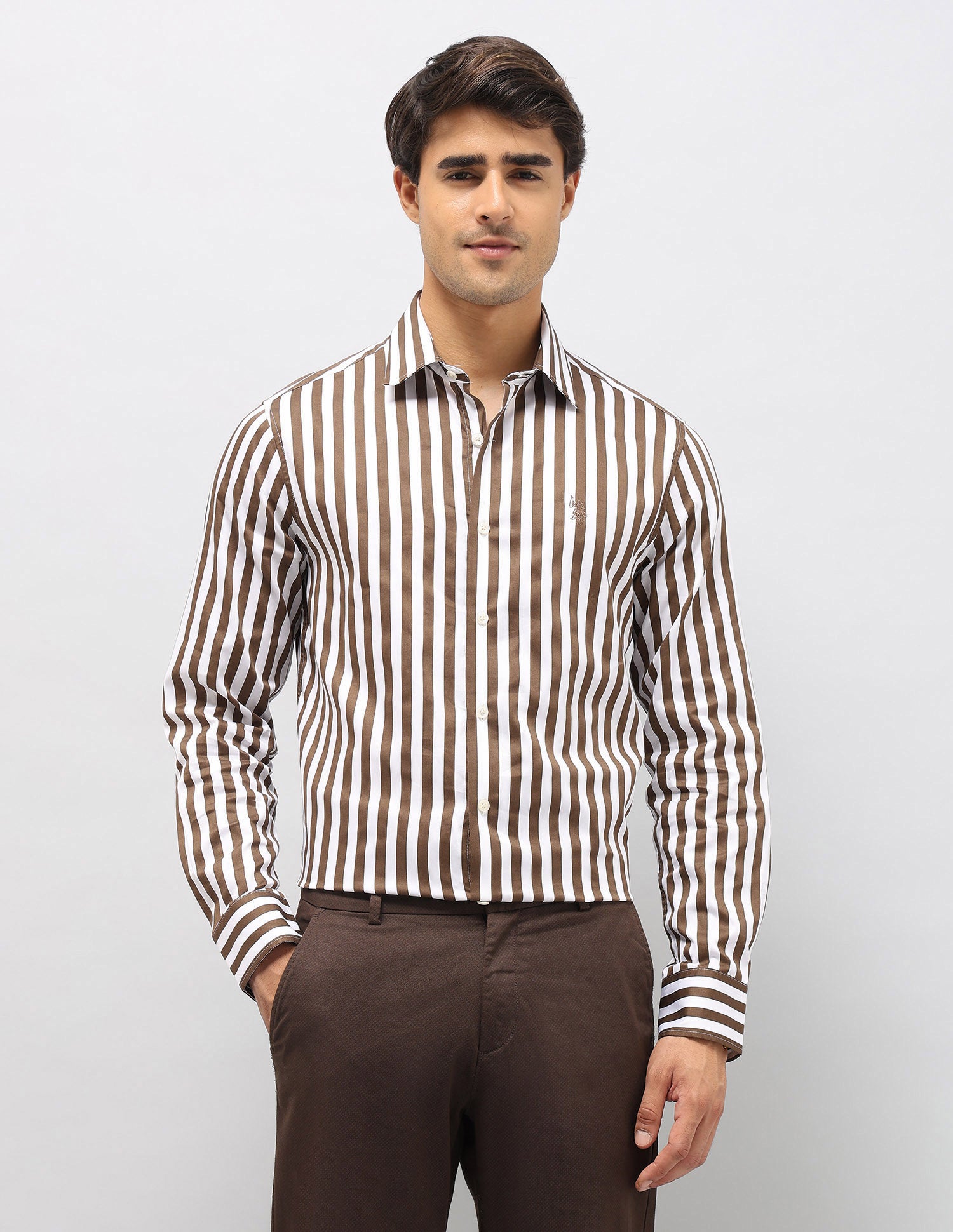 Vertical Striped Tailored Fit Shirt
