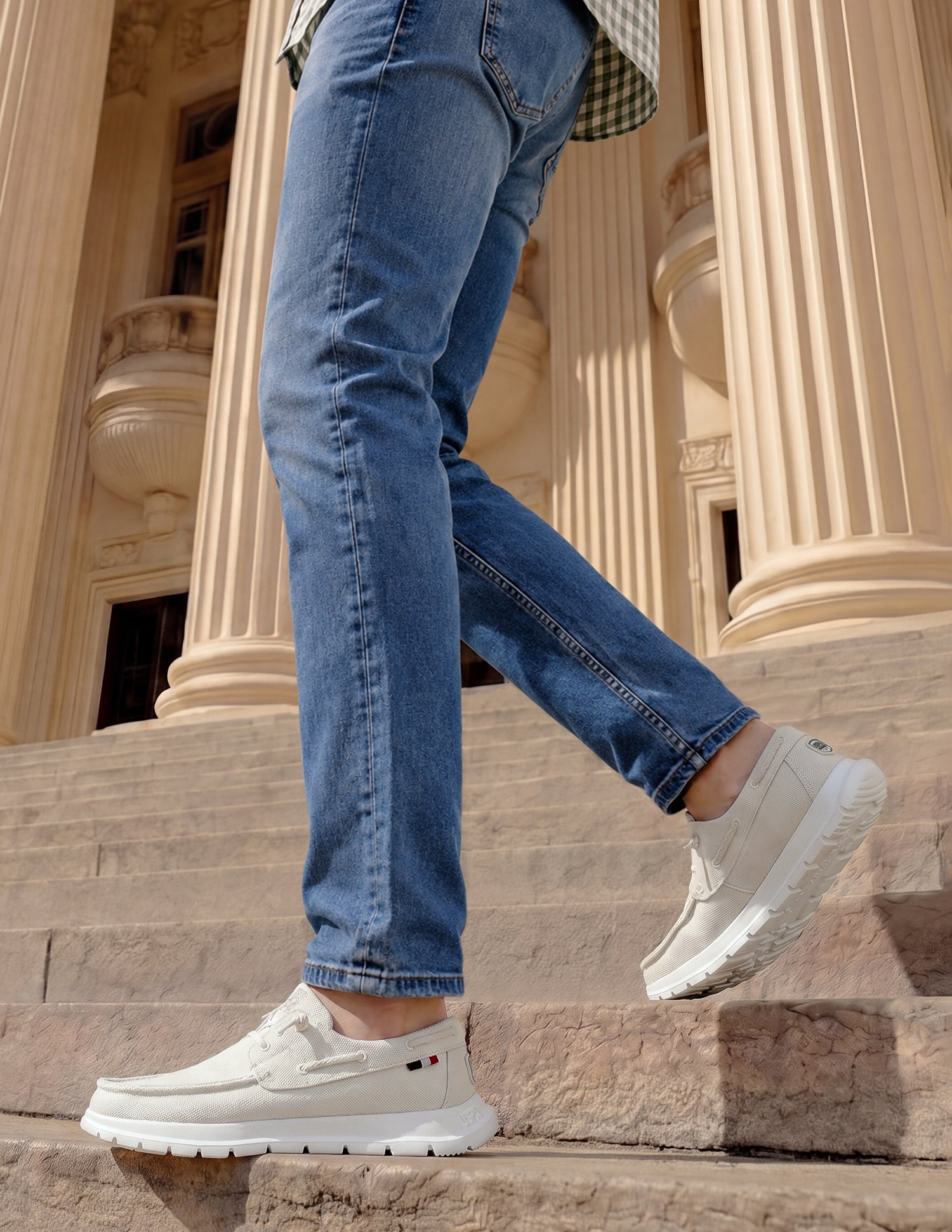 Round Toe Slip Ons Ashton Sneakers