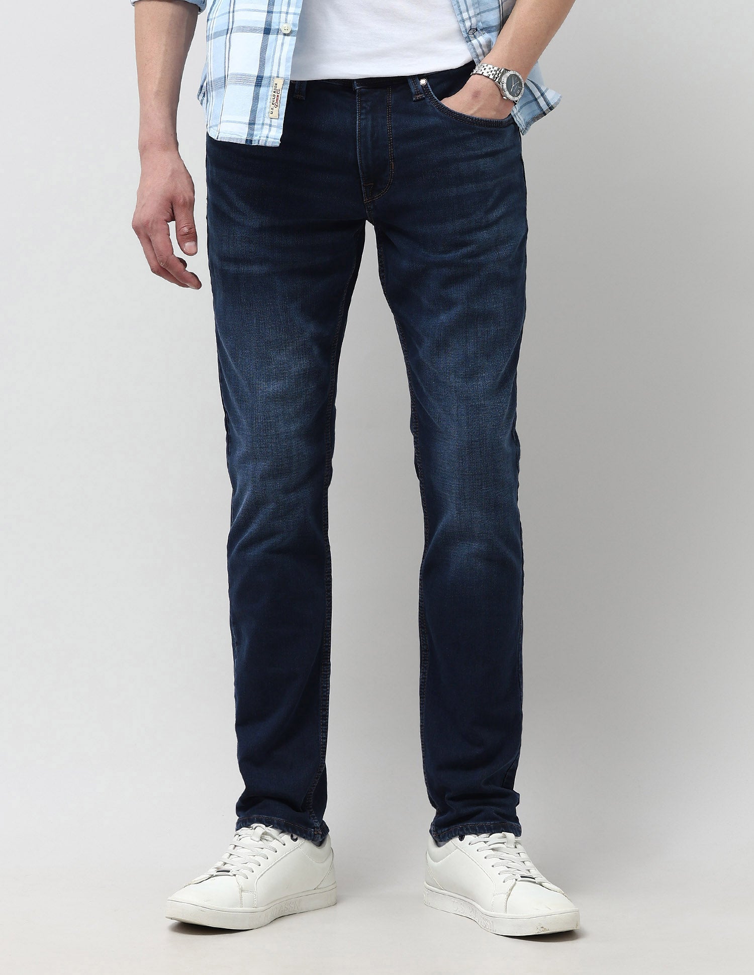Brandon Slim Tapered Fit Blue Jeans