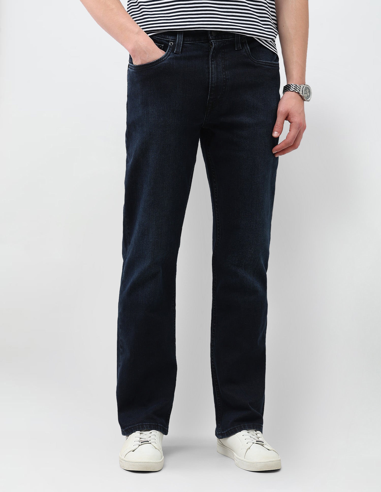 Connor Bootcut Fit Blue Jeans