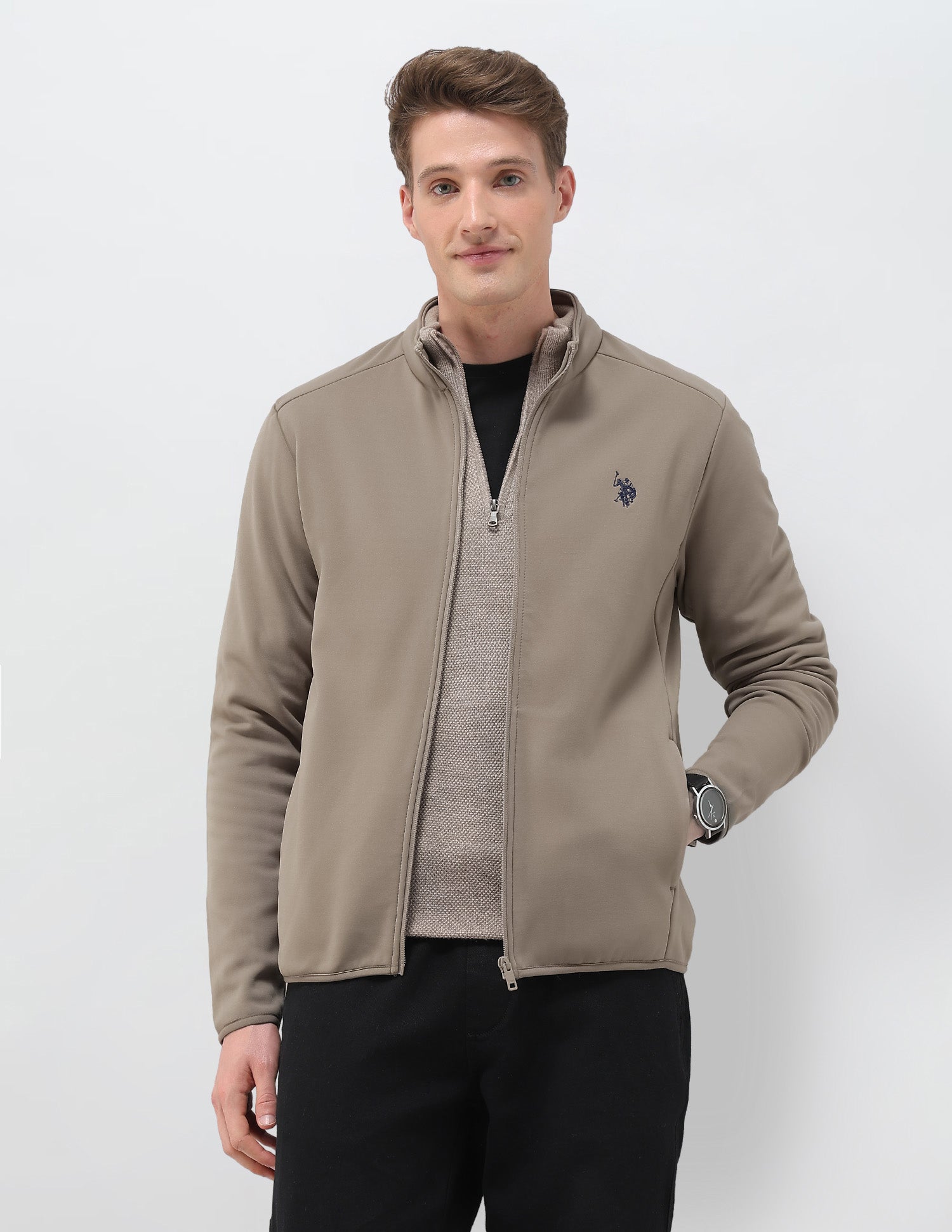 Solid Regular Fit Zipper Sweatshirt