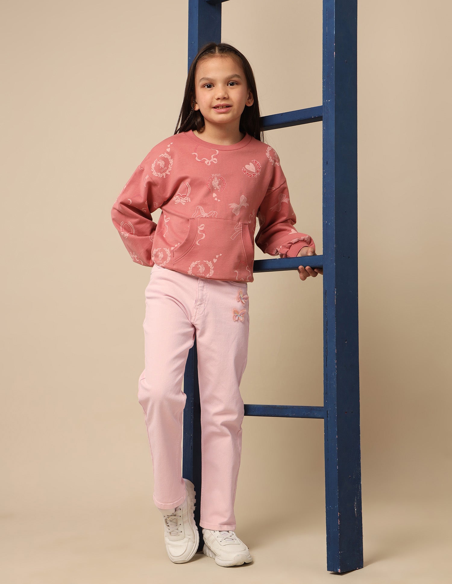 Girls Regular Fit Mid Rise Jeans