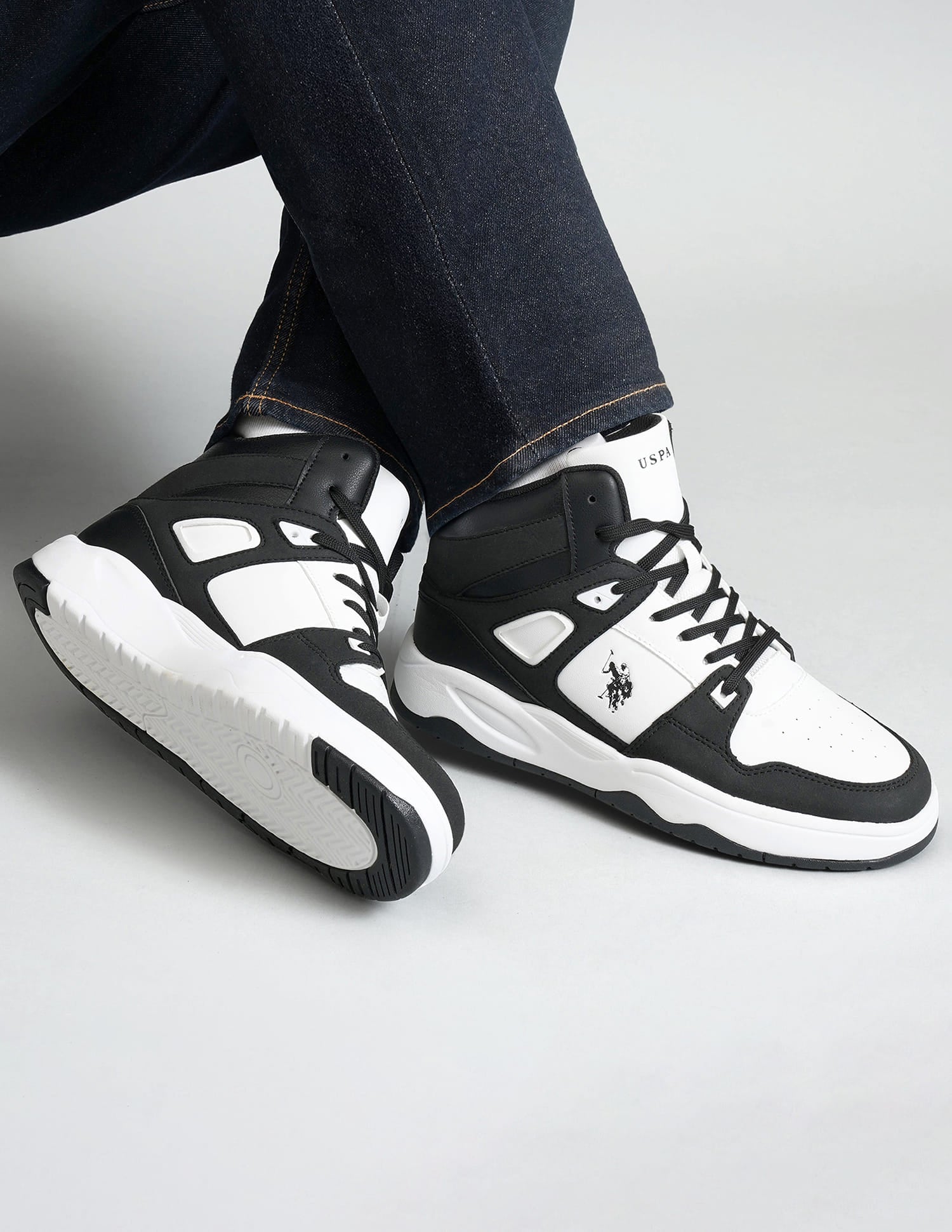Colour Blocked Mid Top Bruce 2.0 Sneakers Black - U.S. Polo Assn. India | Large