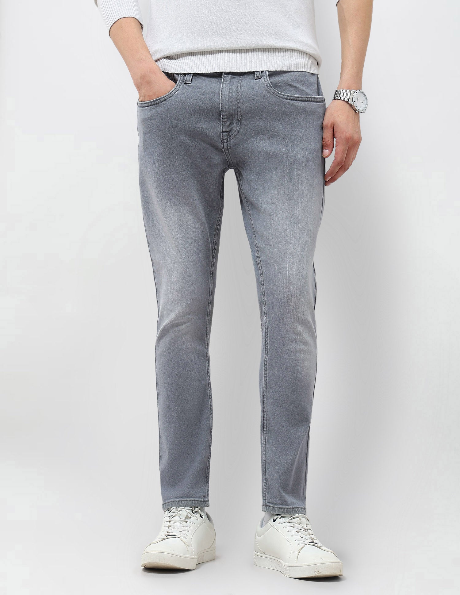 Henry Tapered Fit Stone Washed Jeans