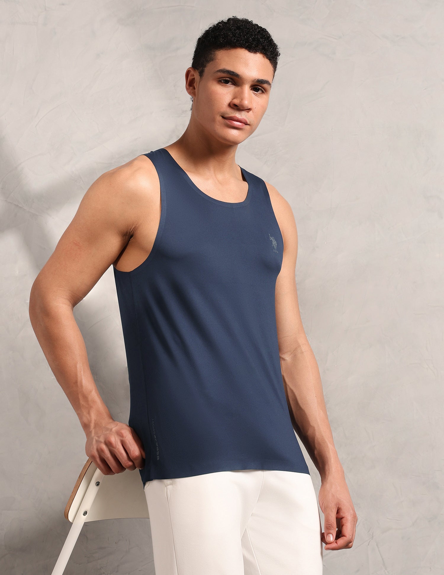 Essential Sports RV002 Seamless Vest Navy - U.S. Polo Assn. India | Large