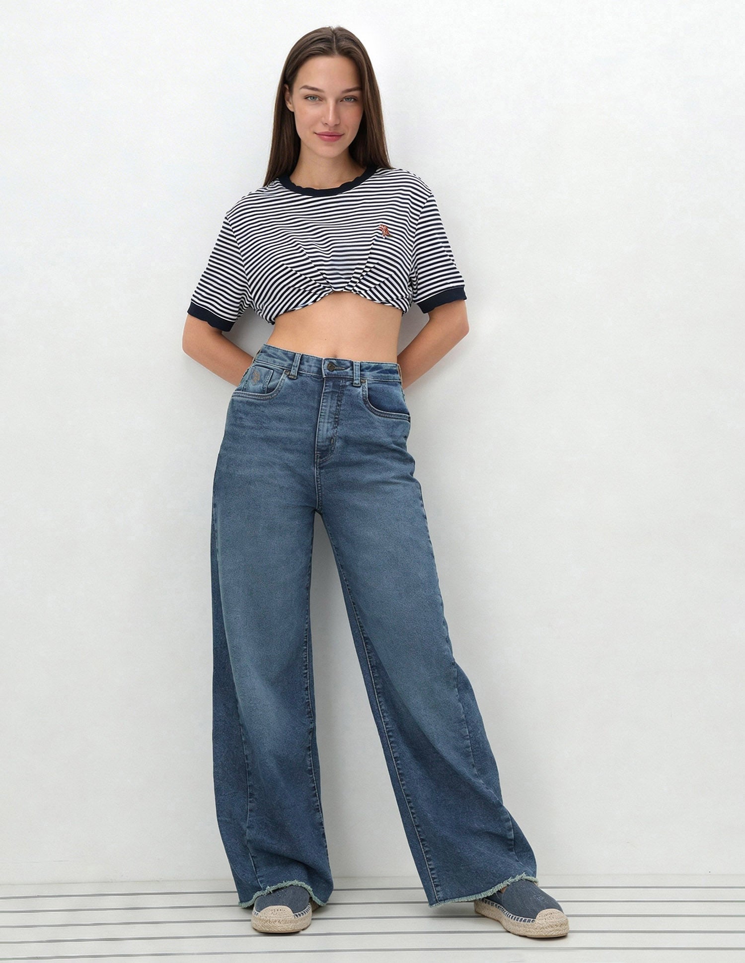 High Rise Baggy Fit Jeans
