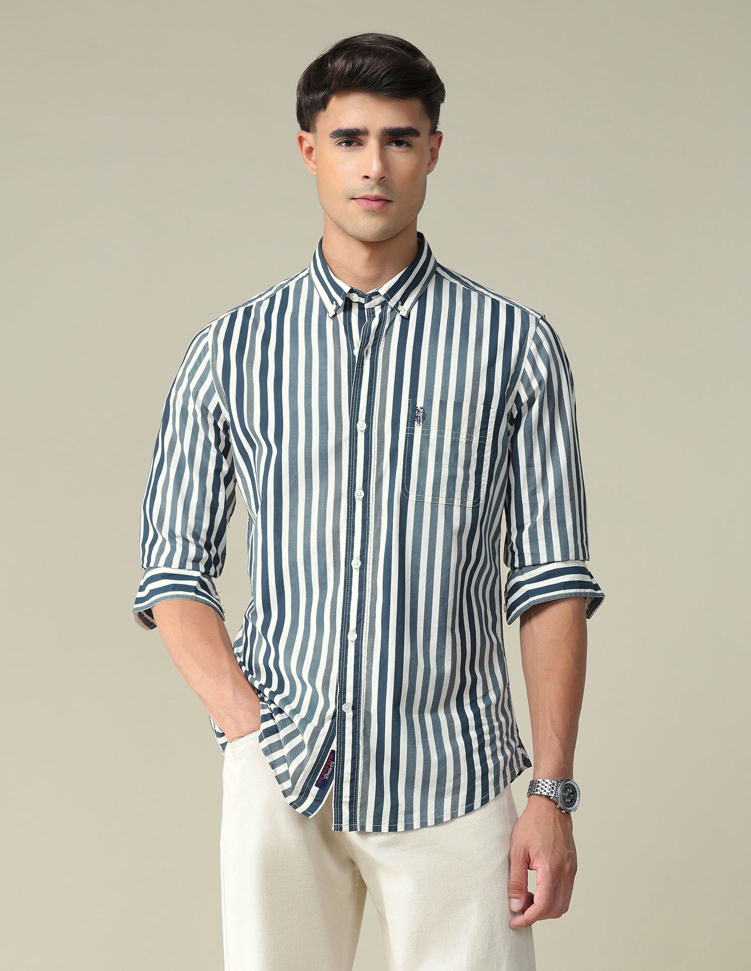 Vertical Stripe Slim Shirt