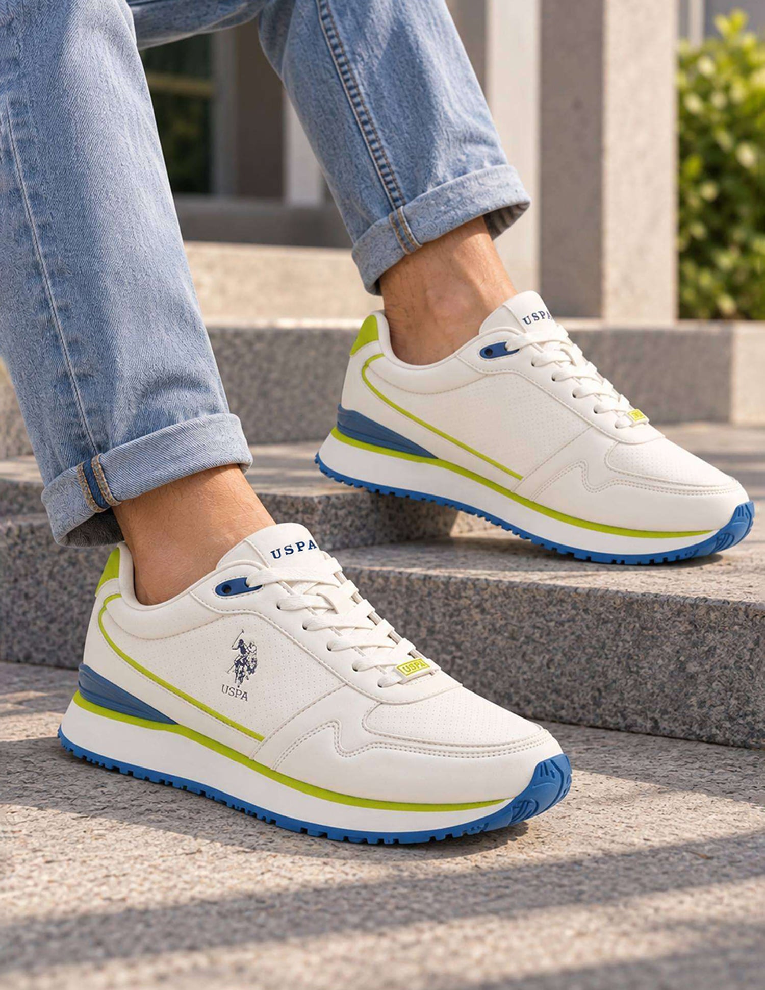 Round Toe Lowen 3.0 Sneakers Off White - U.S. Polo Assn. India | Large