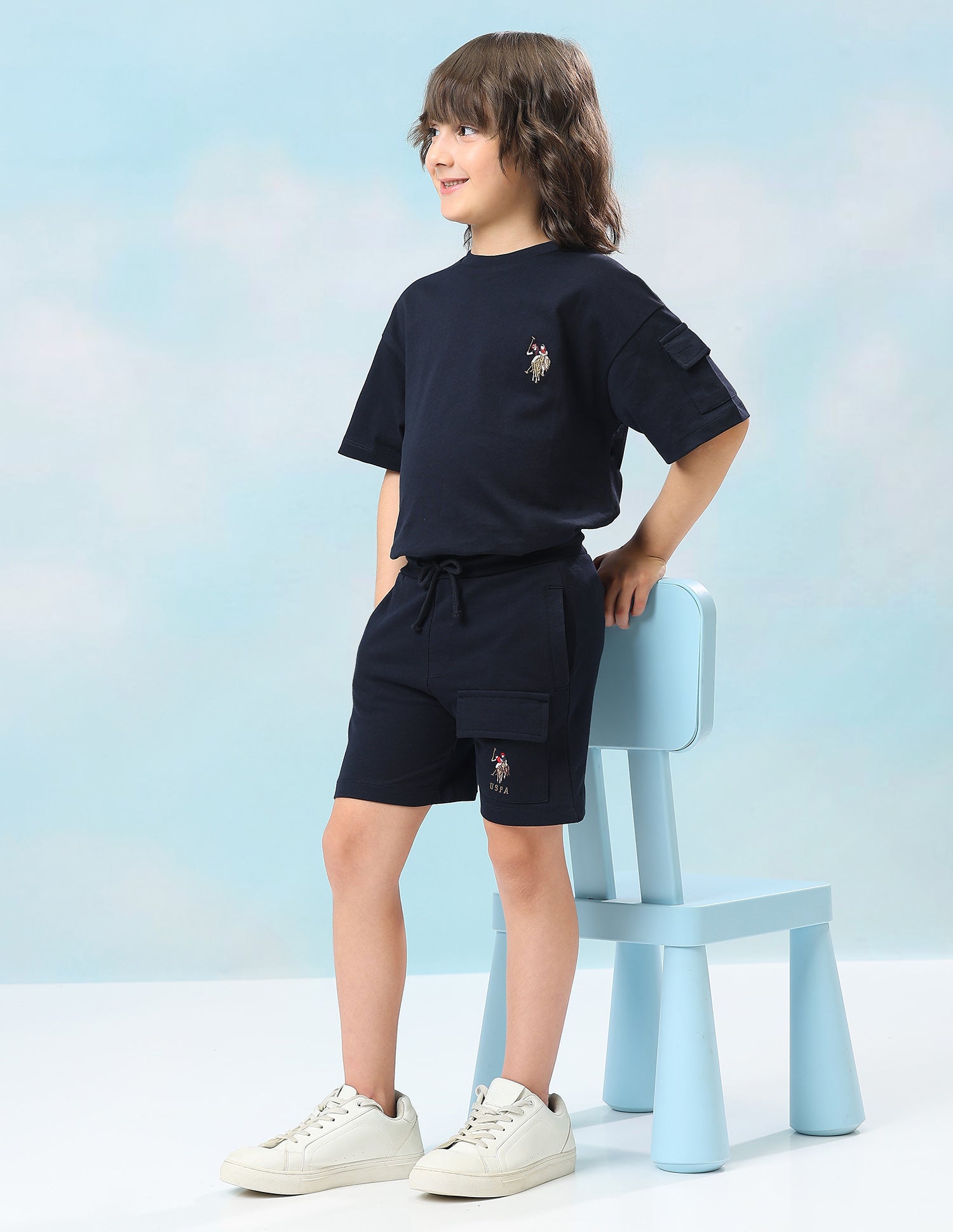 Mid rise Regular Fit Shorts